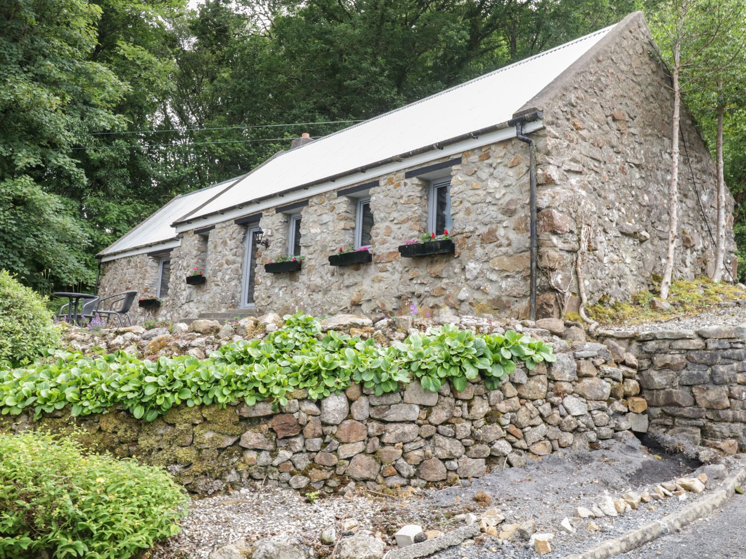 The Lake Cottage - County Sligo - 1103583 - photo 1