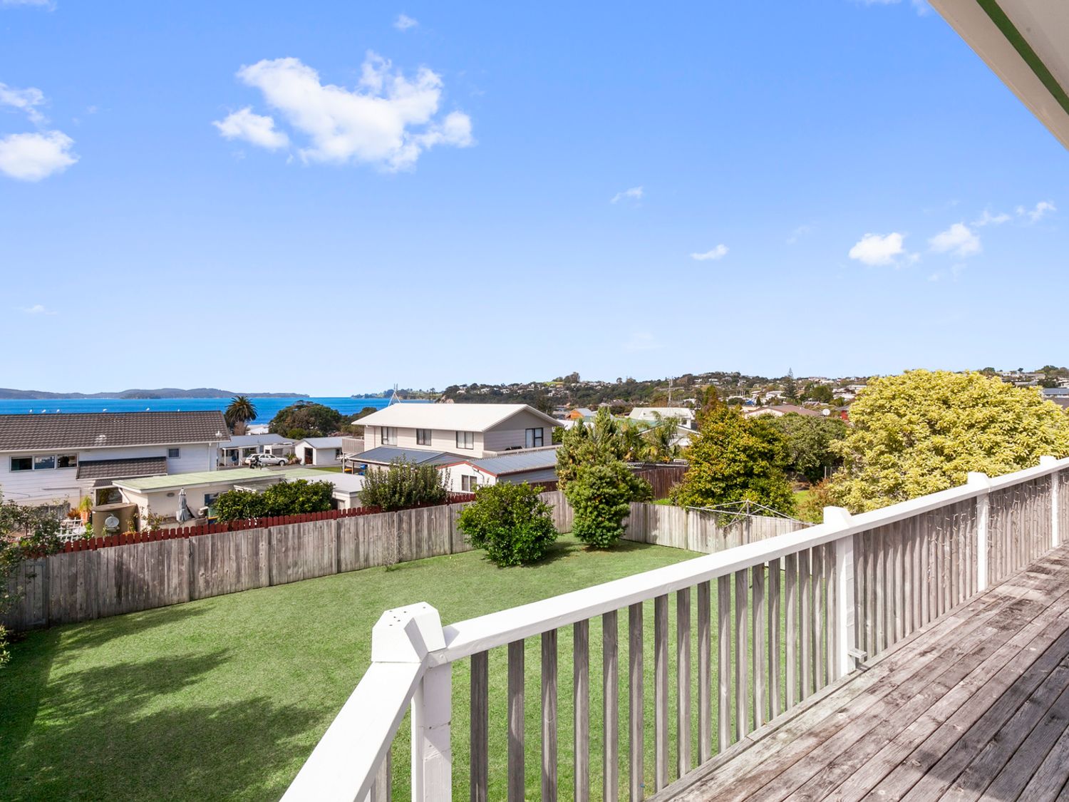 Snells Seaside Bach - Snells Beach Holiday Home                     photo 18