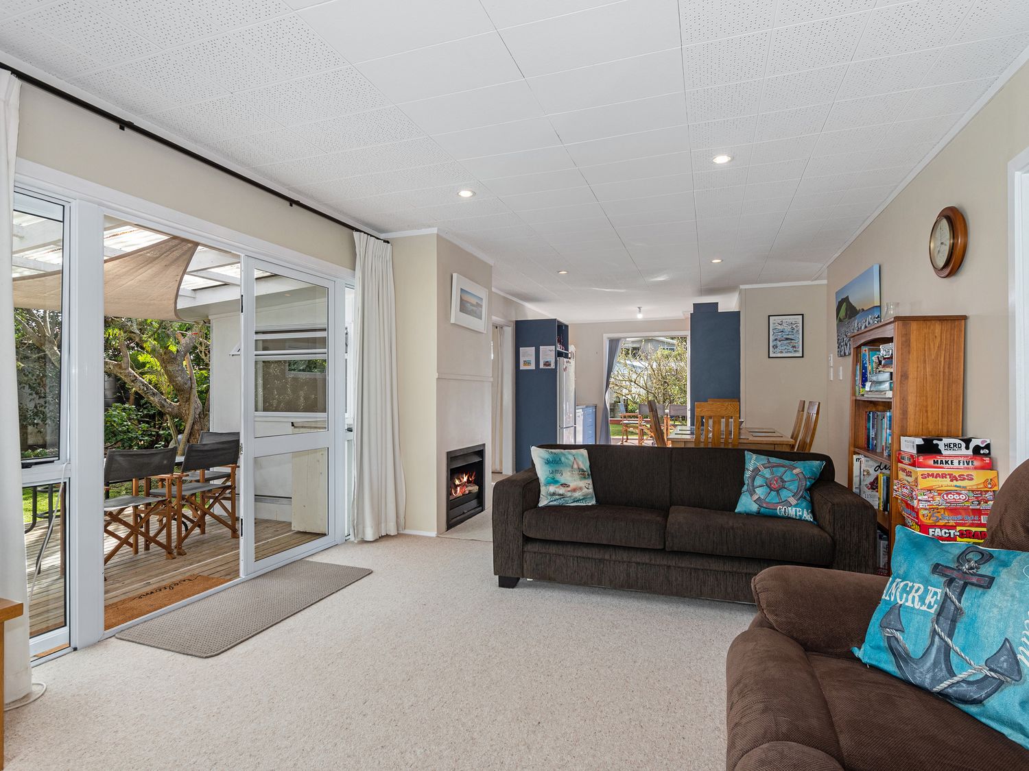 Teal Bay Treasure - Teal Bay Holiday Home                     photo 2