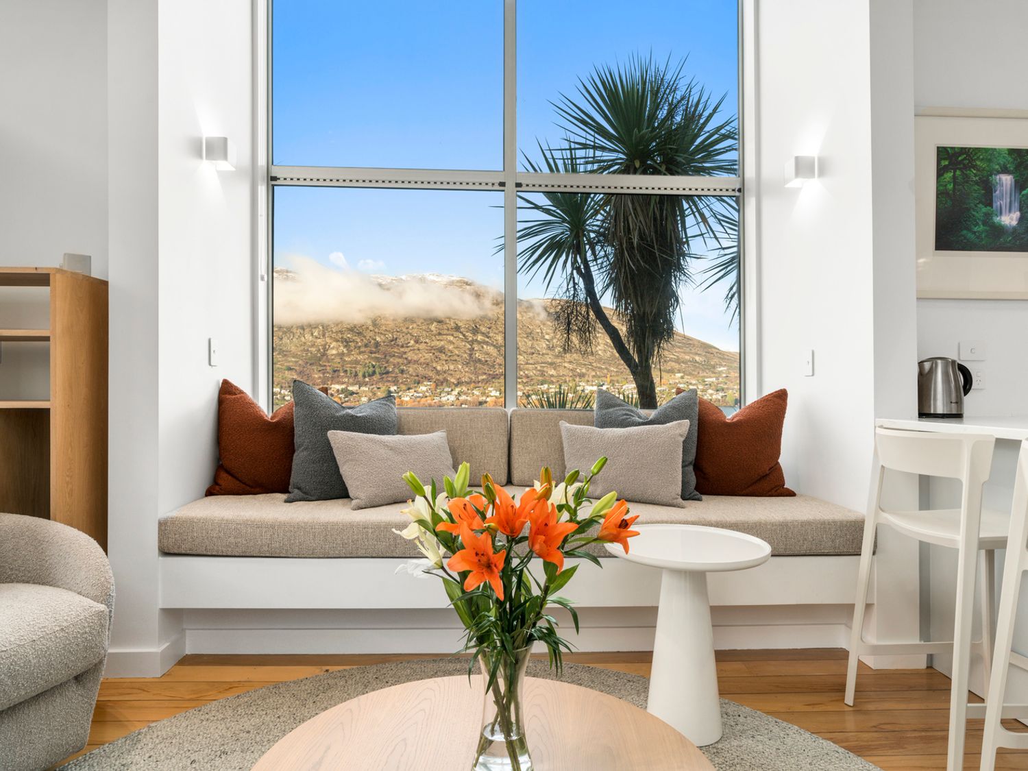 A Stunning Stay - Queenstown Holiday Home                     photo 2