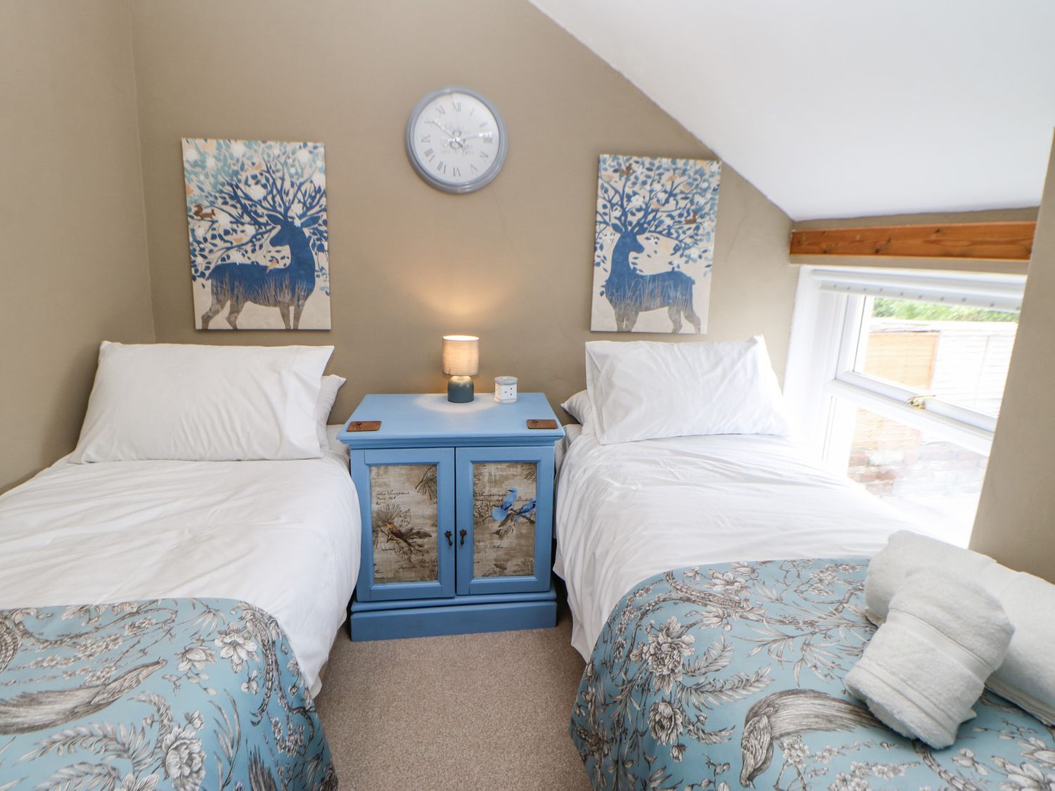 Rock Cottage in Penrith, Cumbria. Near Lake District National Park with views over to Pennines AONB.