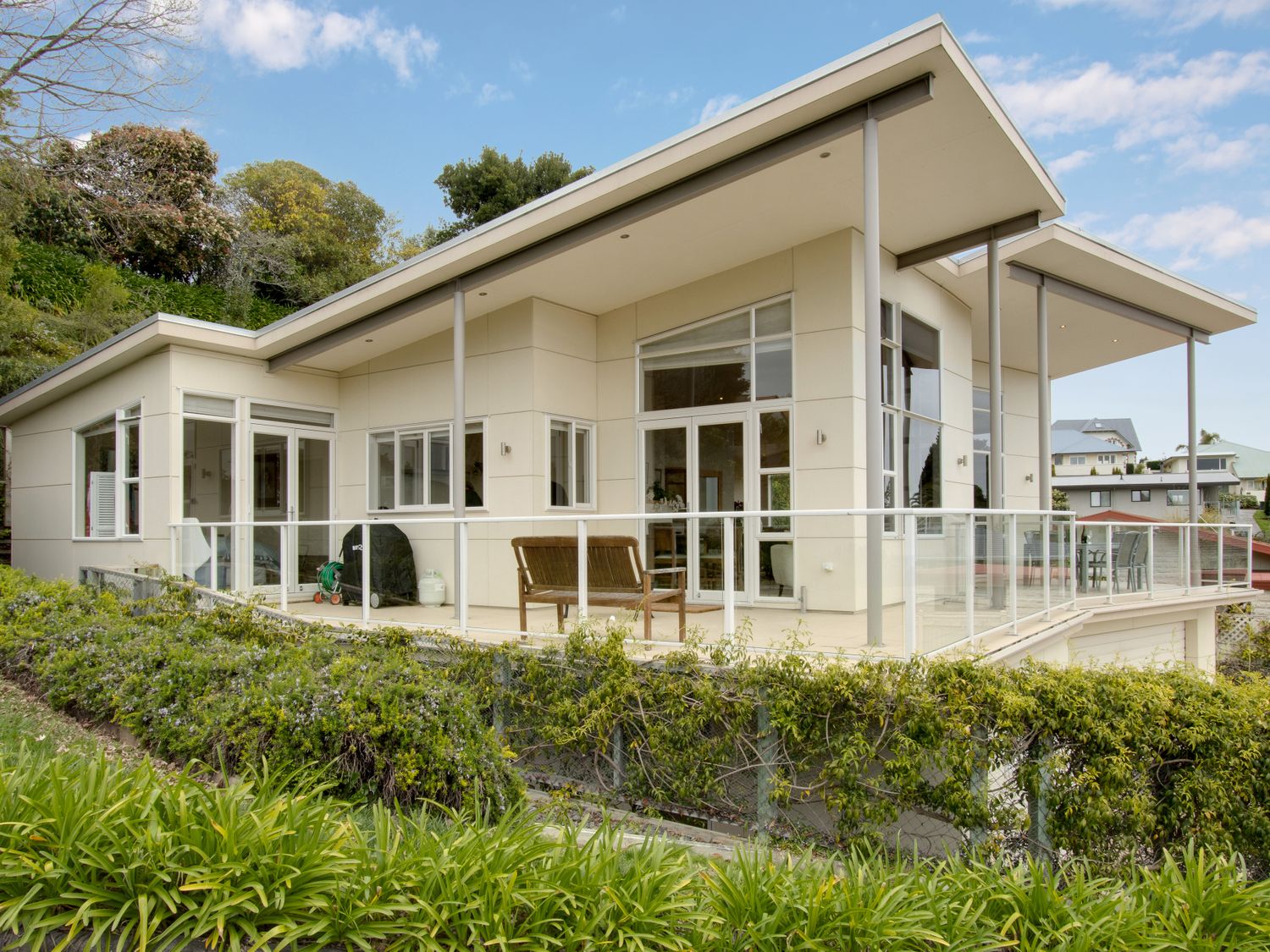 Havelock Wine Down - Havelock North Holiday Home                     photo 33