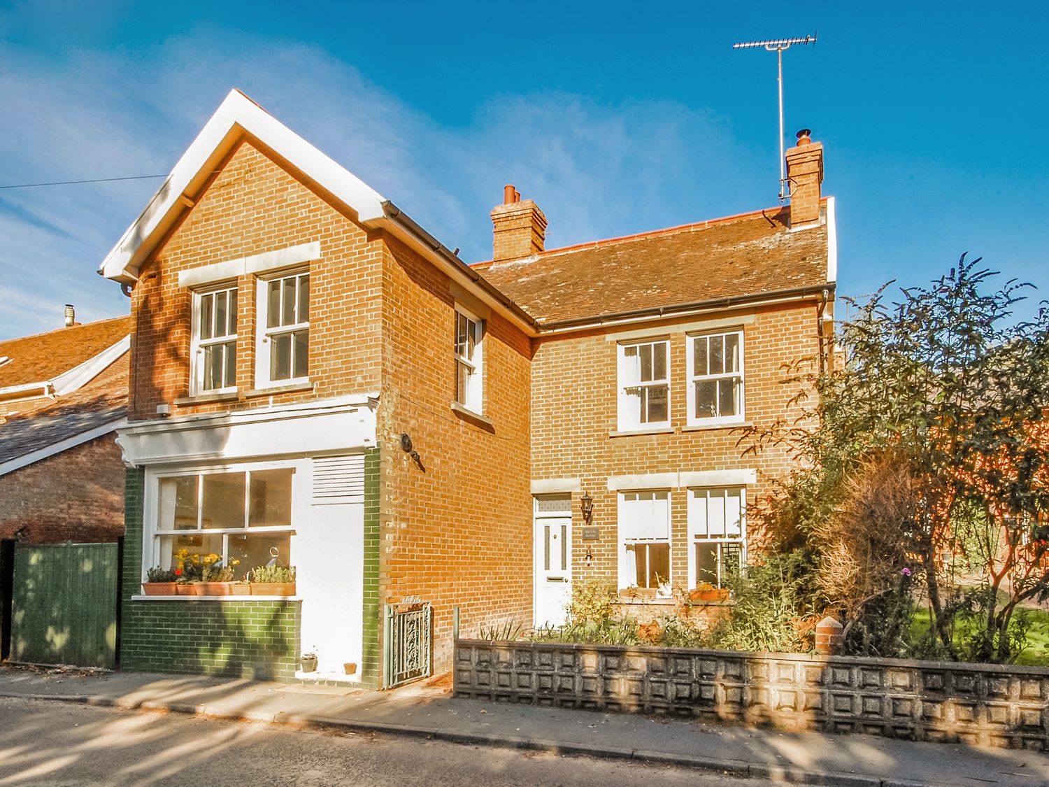 Brook House Framlingham Earl Soham Lodge East Anglia Self