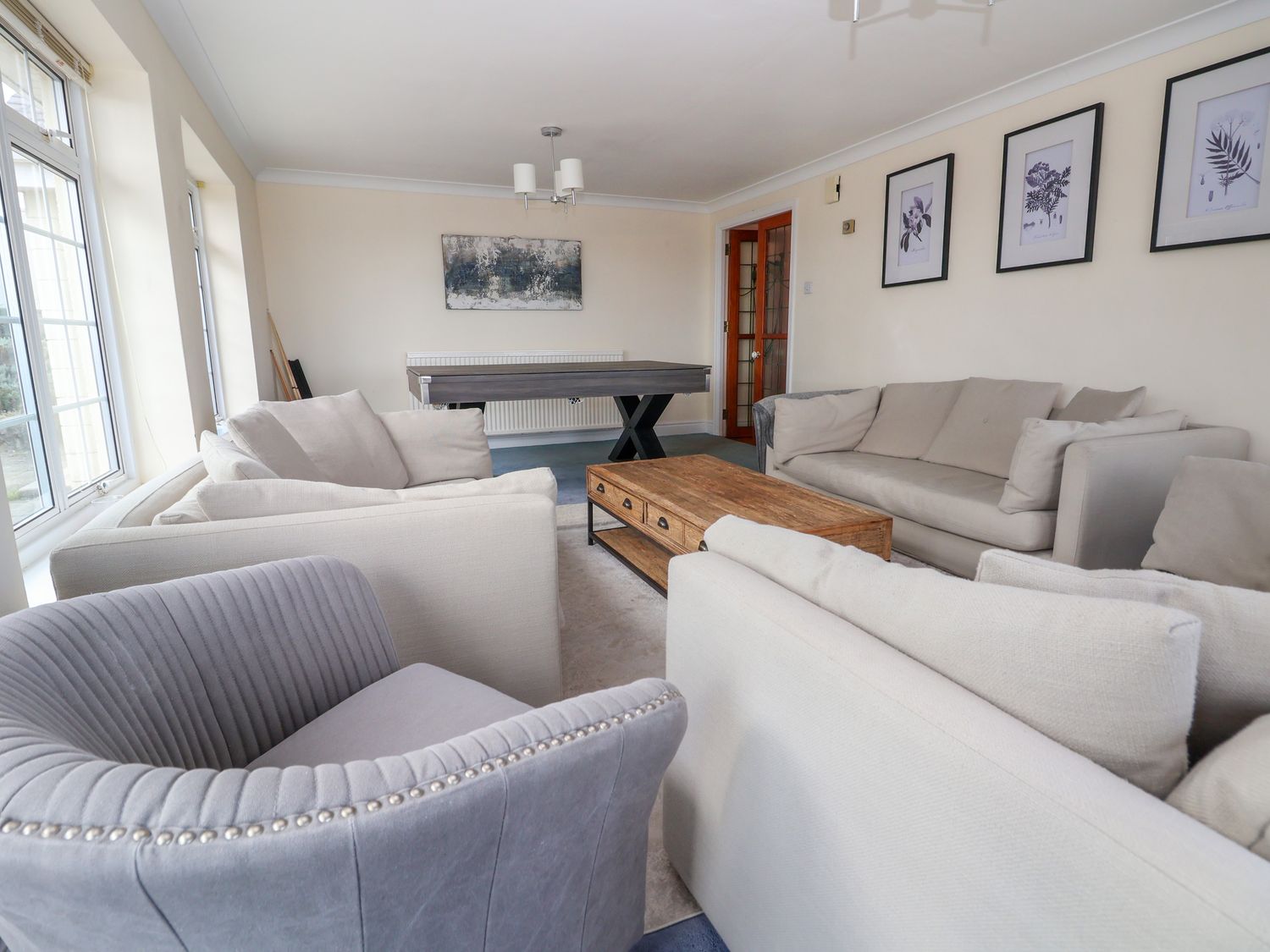 Orme Villa in Llandudno, Conwy. Stunning views over Llandudno Bay, and prime position on Great Orme.