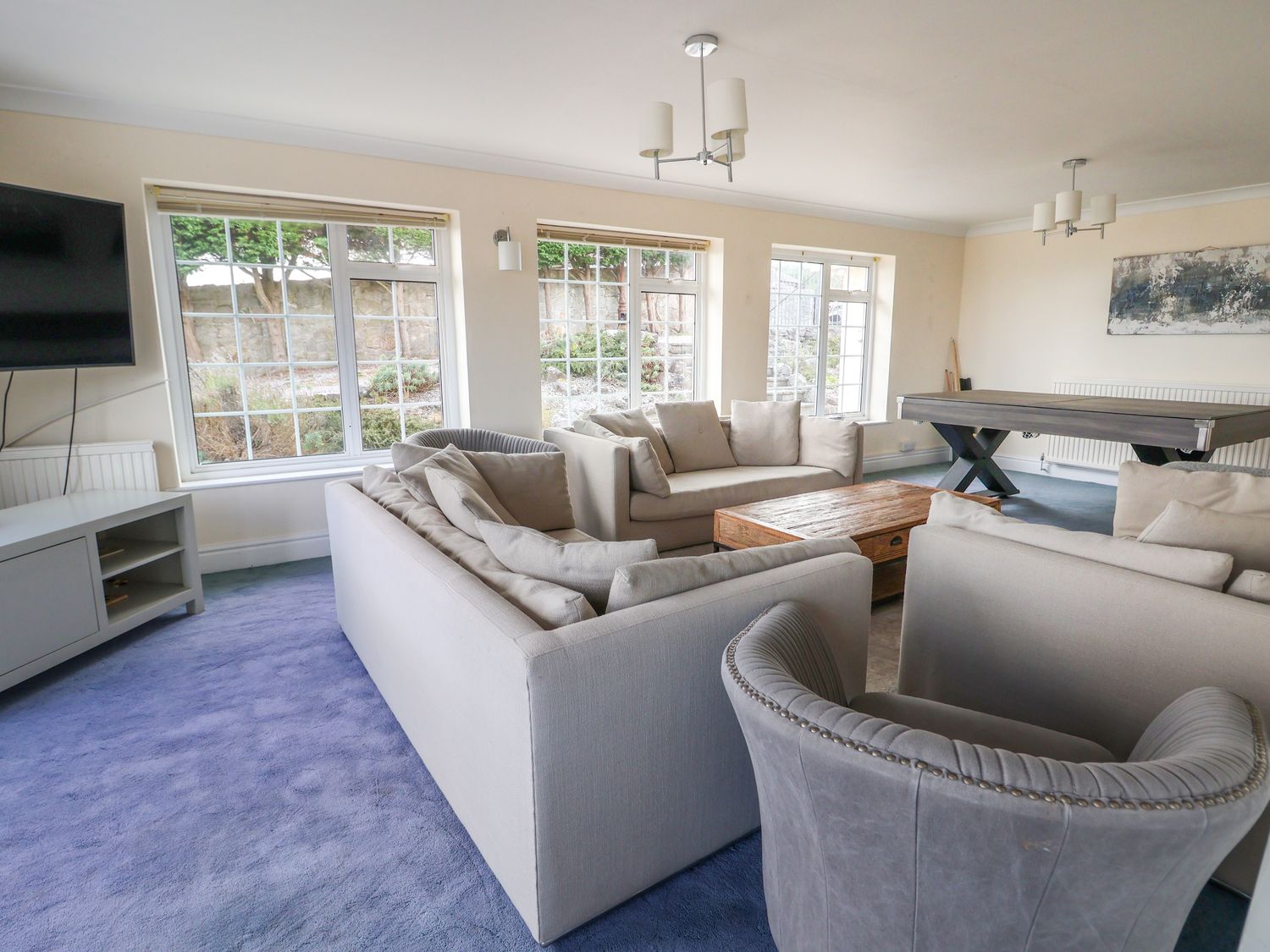 Orme Villa in Llandudno, Conwy. Stunning views over Llandudno Bay, and prime position on Great Orme.