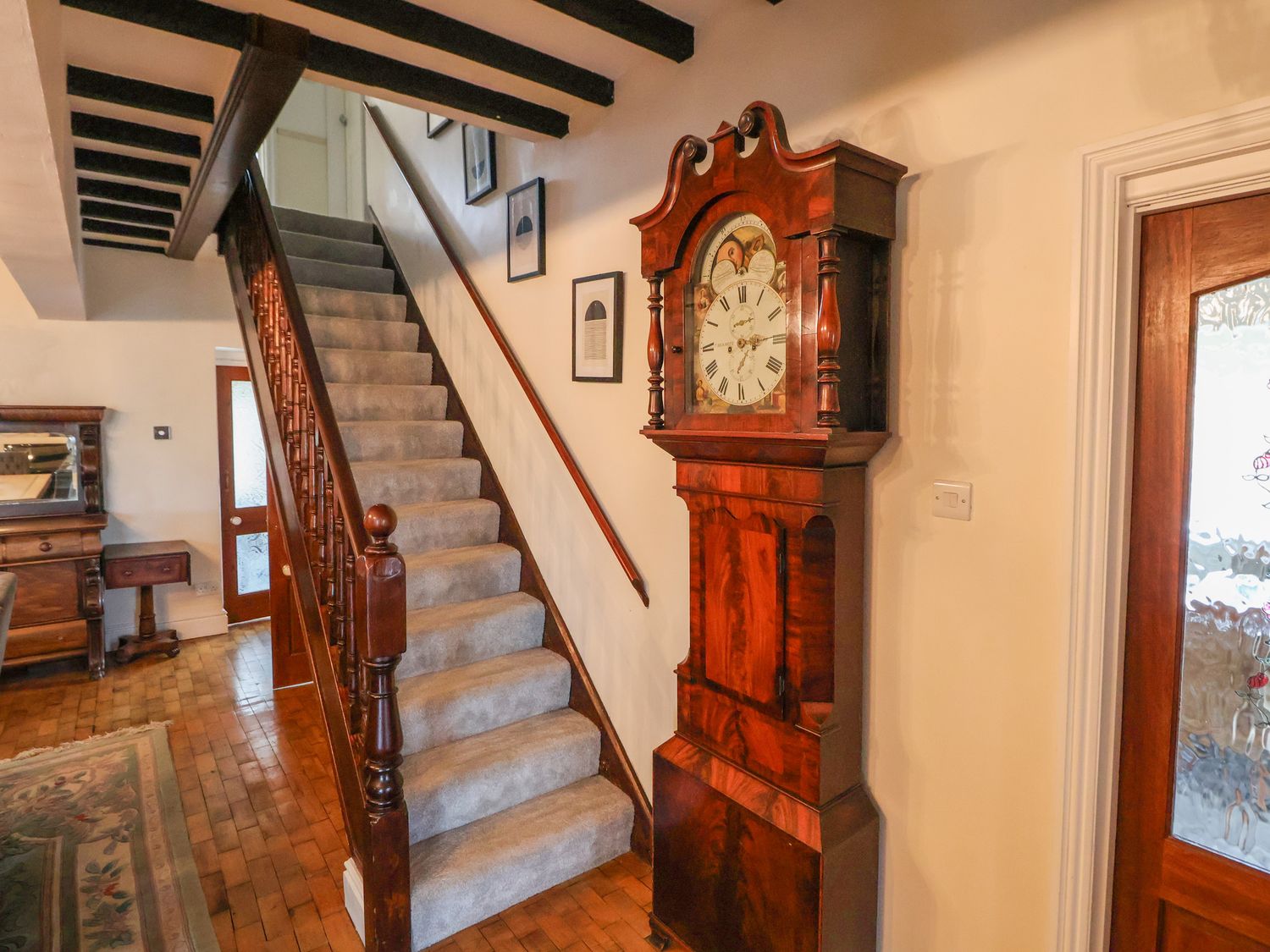 Orme Villa in Llandudno, Conwy. Stunning views over Llandudno Bay, and prime position on Great Orme.