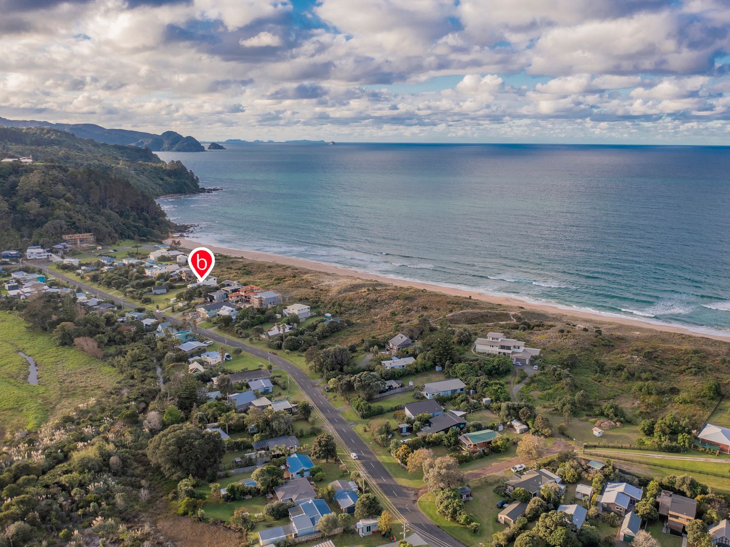 Ocean Beach Beauty - Tairua Holiday Home                     photo 35