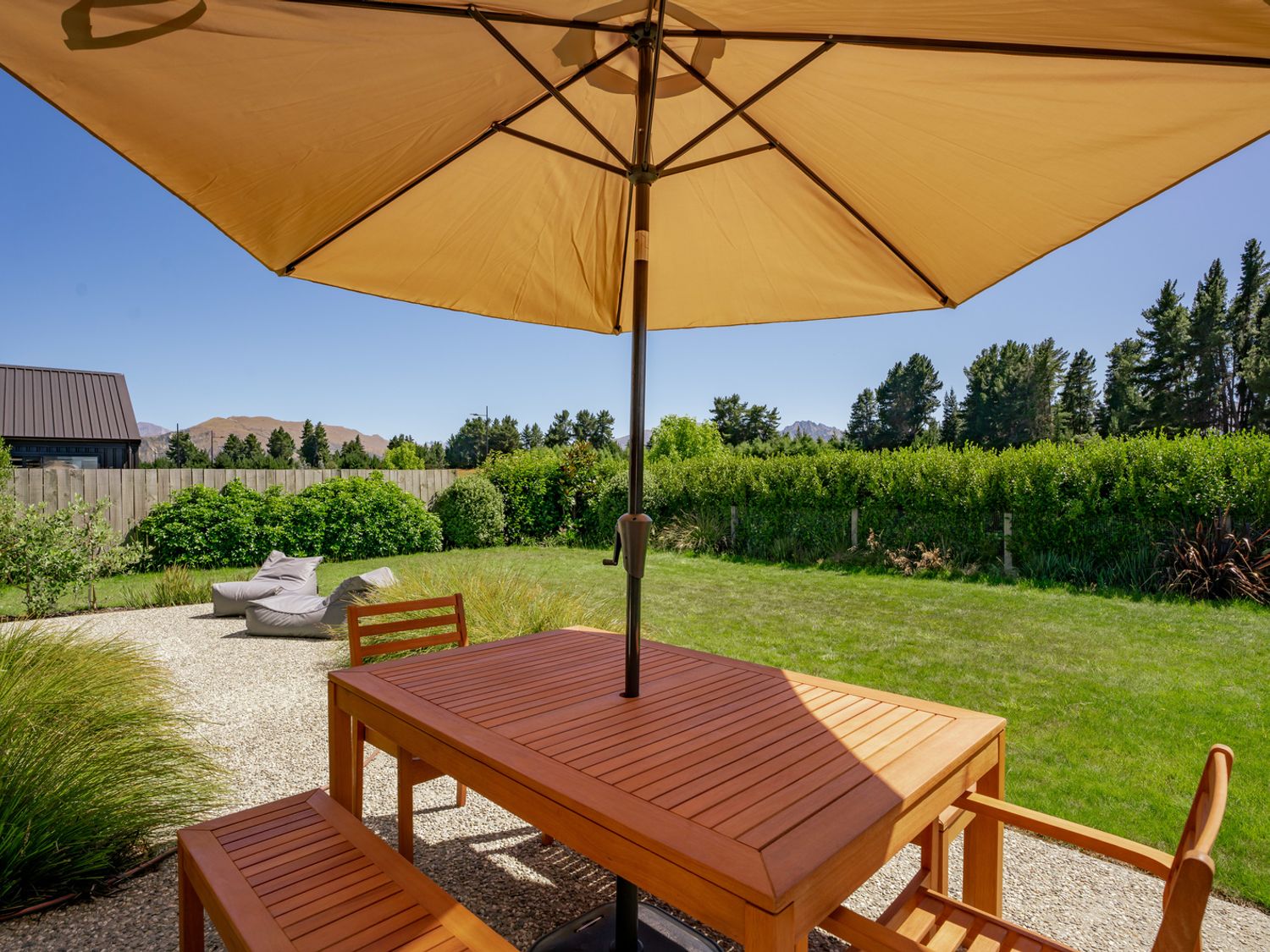 Northlake Hideaway - Wanaka Holiday Home                     photo 21