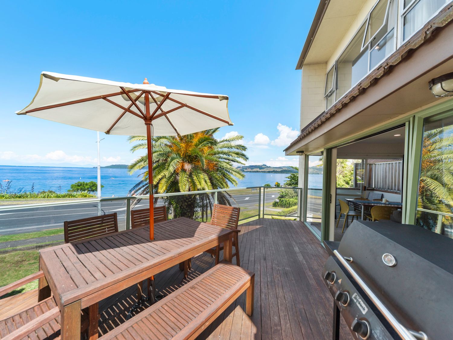 Lakeside Terrace – Taupo Holiday Home -  - 1126872 - photo 1