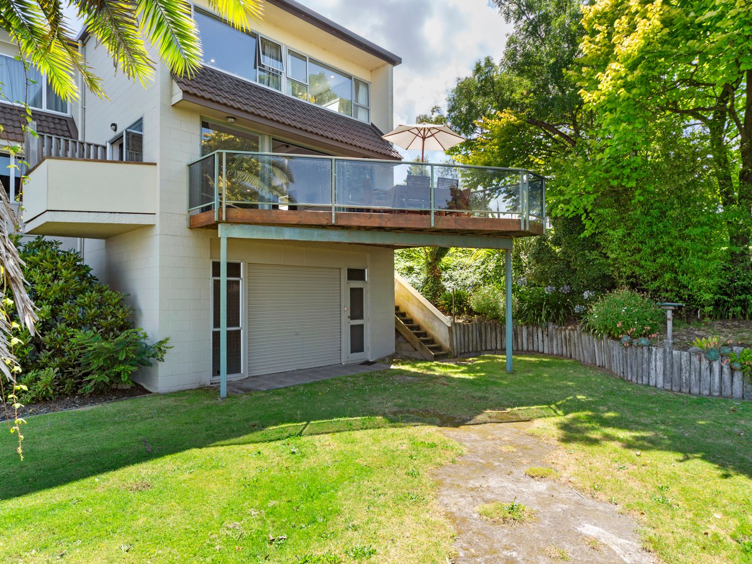 Lakeside Terrace – Taupo Holiday Home -  - 1126872 - photo 1