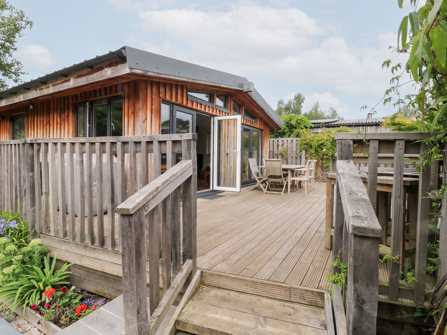 Gloccamaura, Bovey Tracey