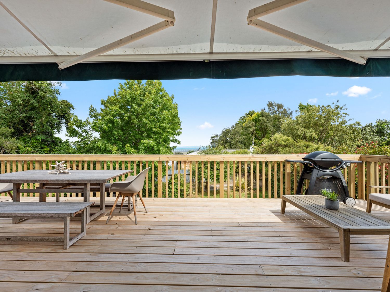 Waitahanui Lake House - Lake Taupo Holiday Home -  - 1127801 - photo 1