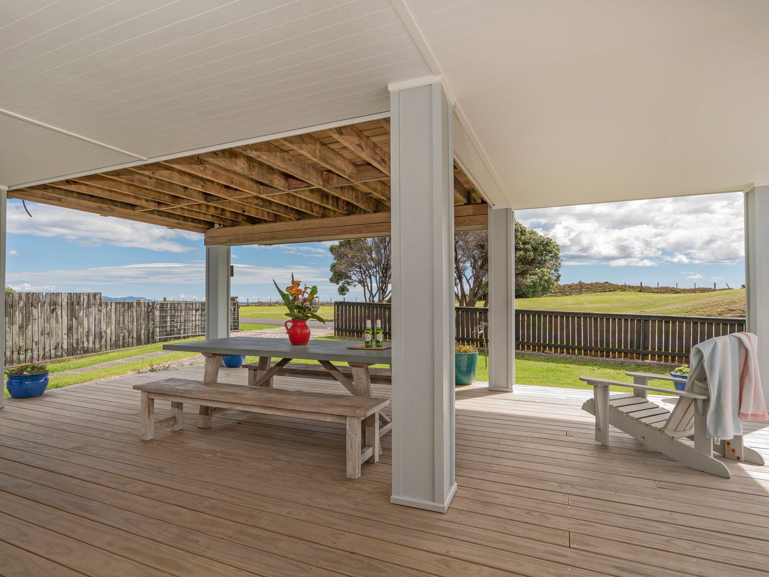 The Beach House - Kuaotunu Holiday Unit                     photo 2