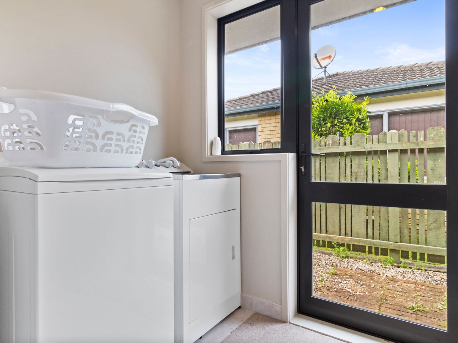 Bowentown Bach – Waihi Beach Holiday Home                     photo 23