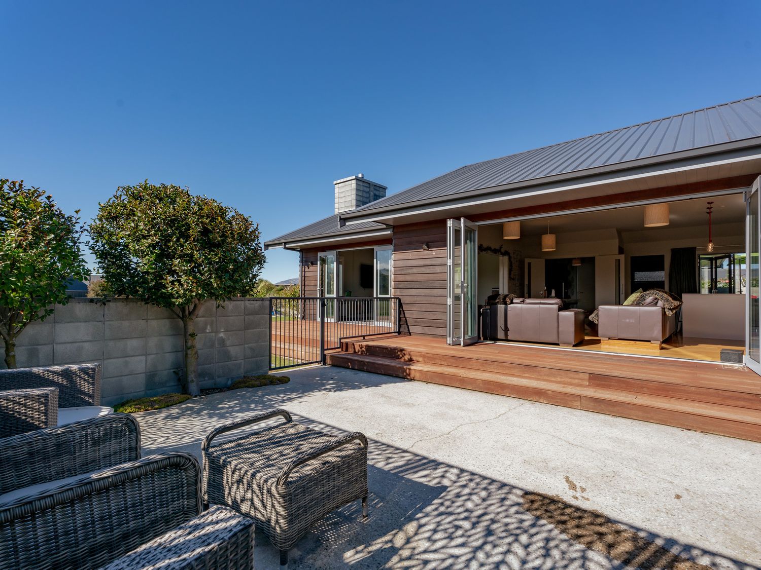 Cedar Sanctuary - Albert Town Holiday Home                     photo 2