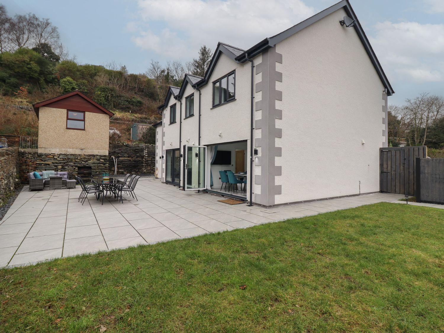 Ty Mawr, Penrhyndeudraeth