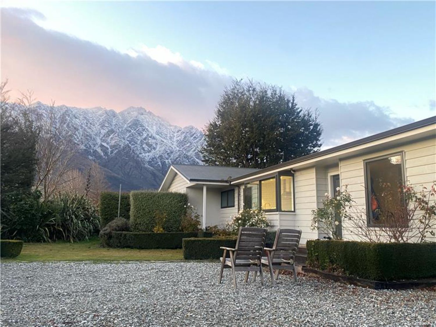 Frankton Favourite - Queenstown Holiday Home -  - 1138025 - photo 1
