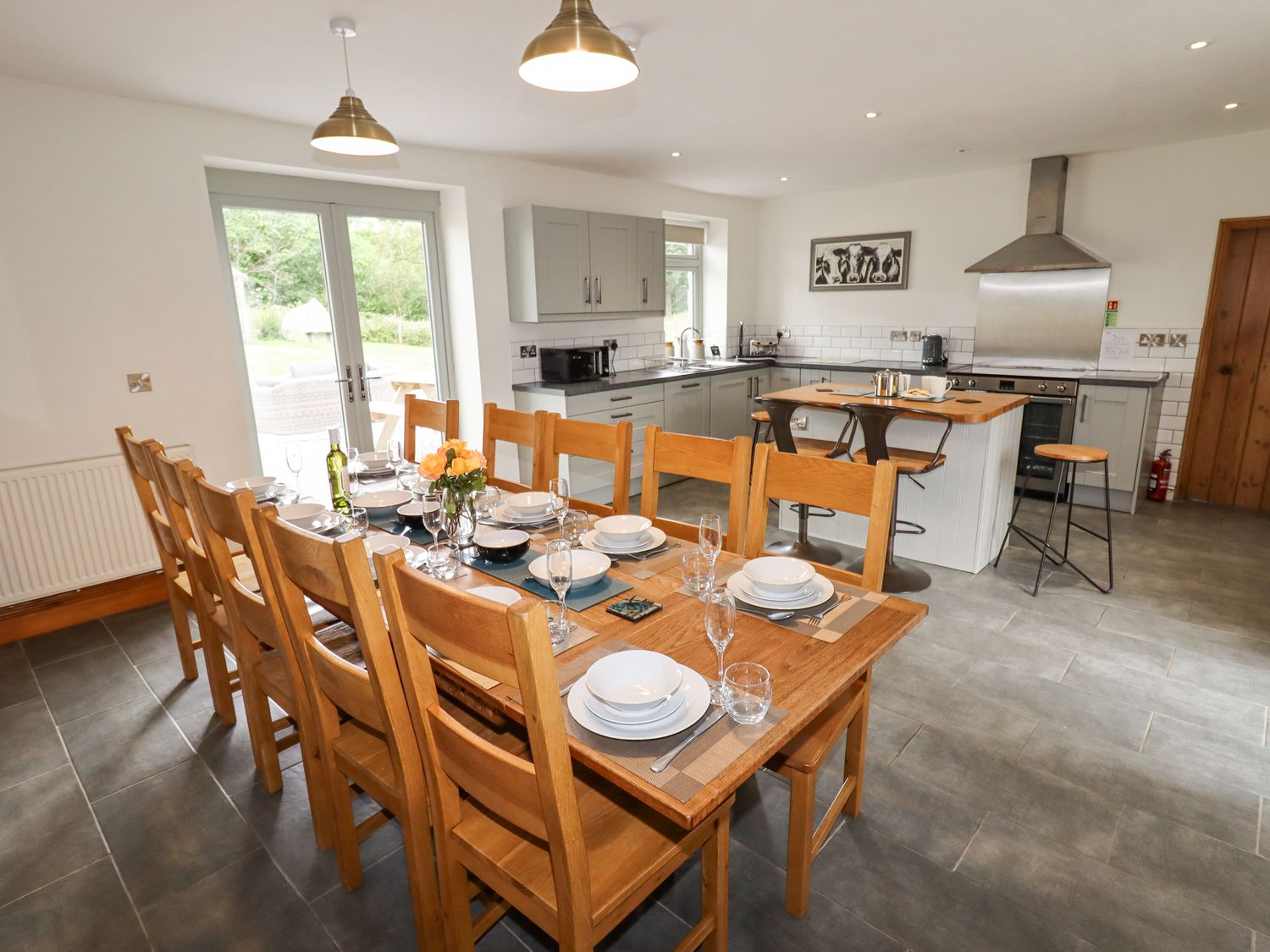 Segrwyd Uchaf in Denbigh, Denbighshire. Five-bedroom home with games room and EV charger. Near AONB.