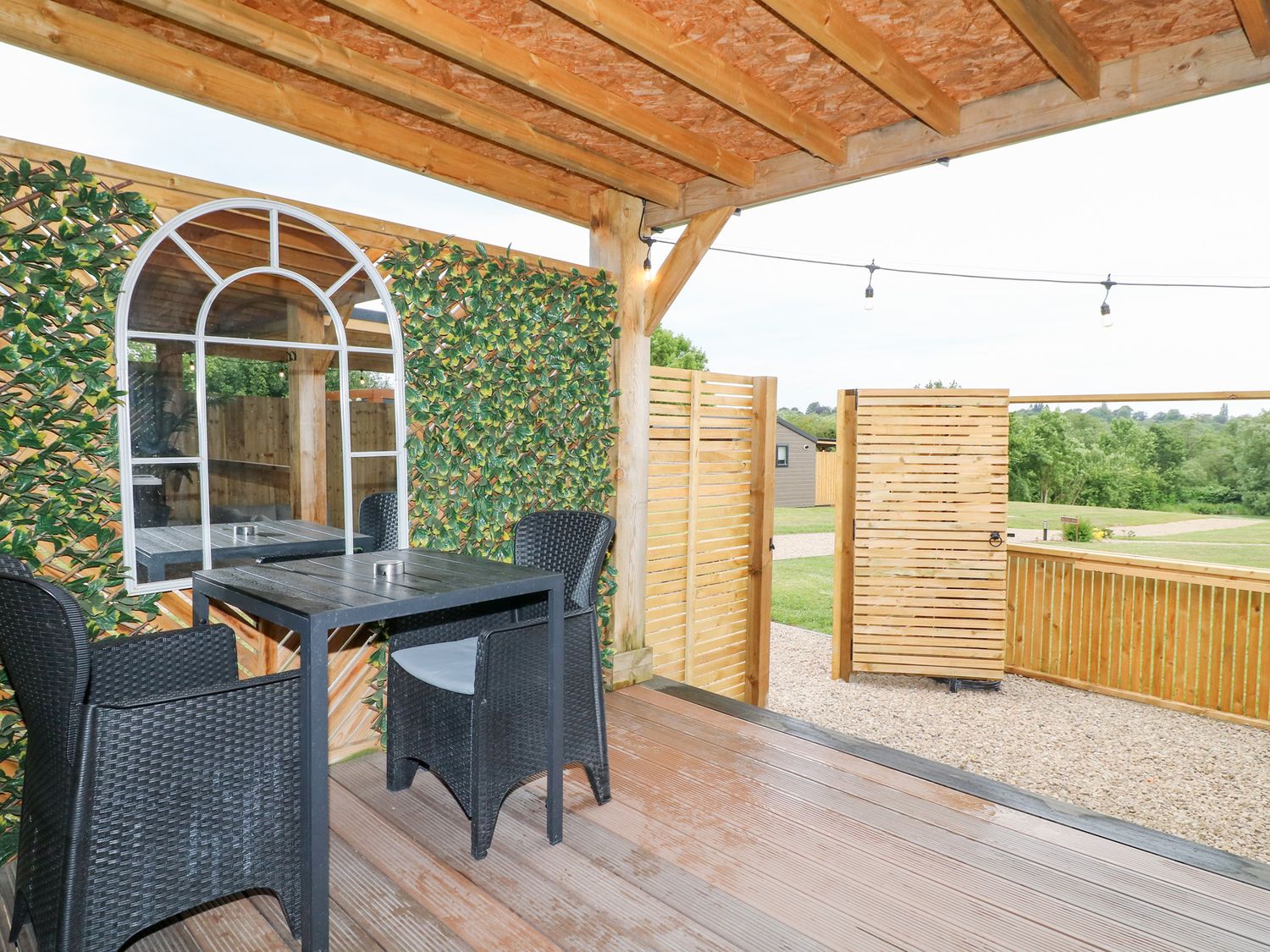 Birch, Donisthorpe, Leicestershire. Adult-only, one-bedroom lodge with hot tub and stylish interior.