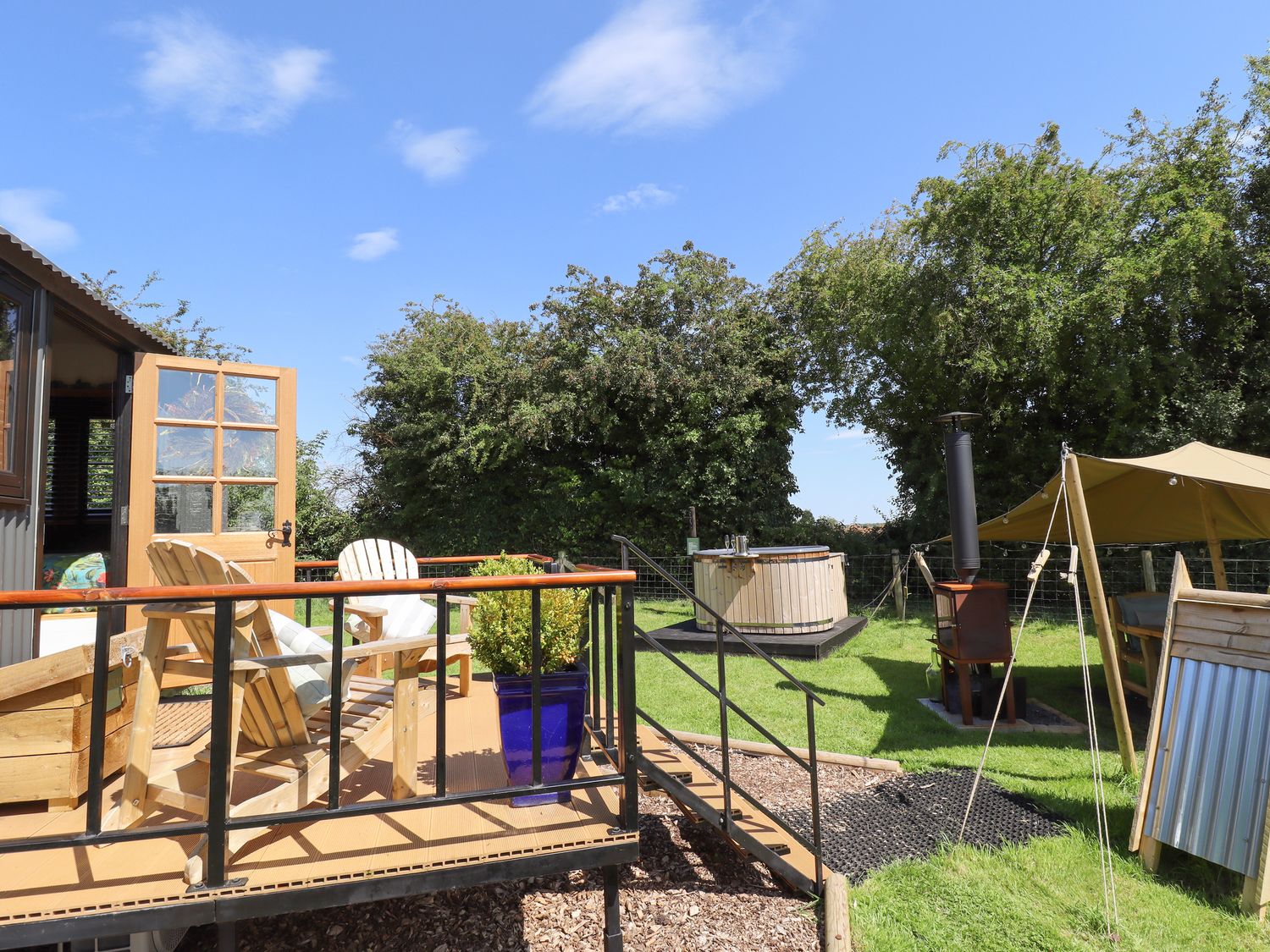 Herdwick Luxury Glamping, Nottingham