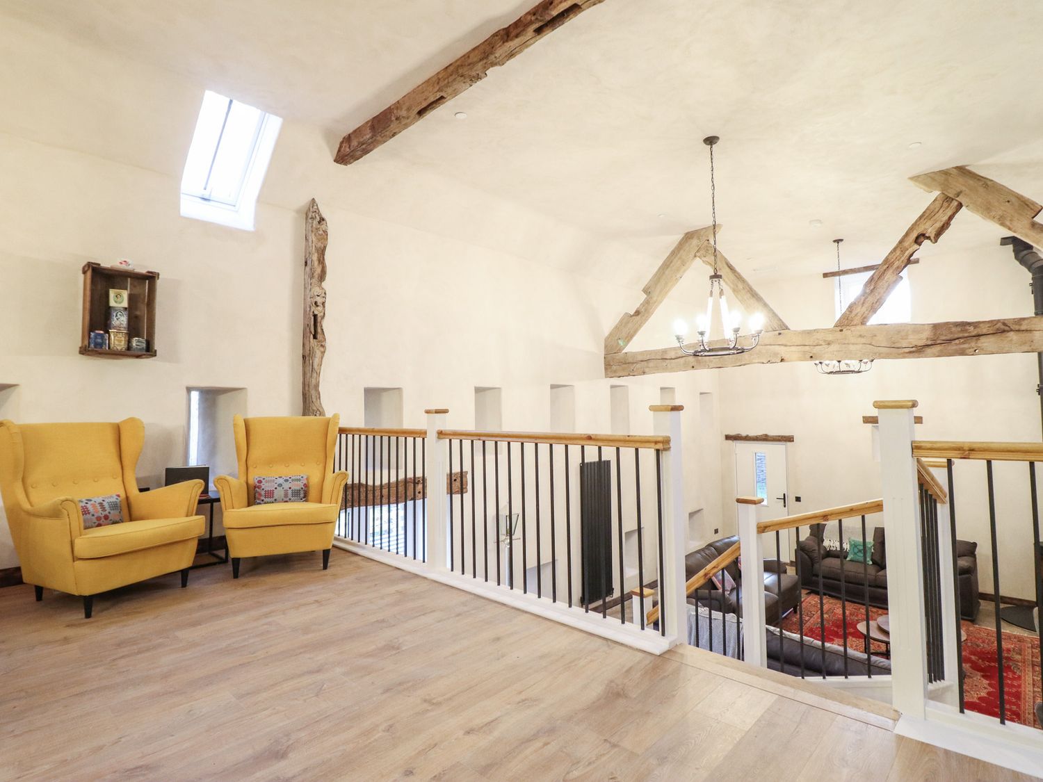 Godre'r Gyrn, Plas Moelfre Hall Barns, Llansilin