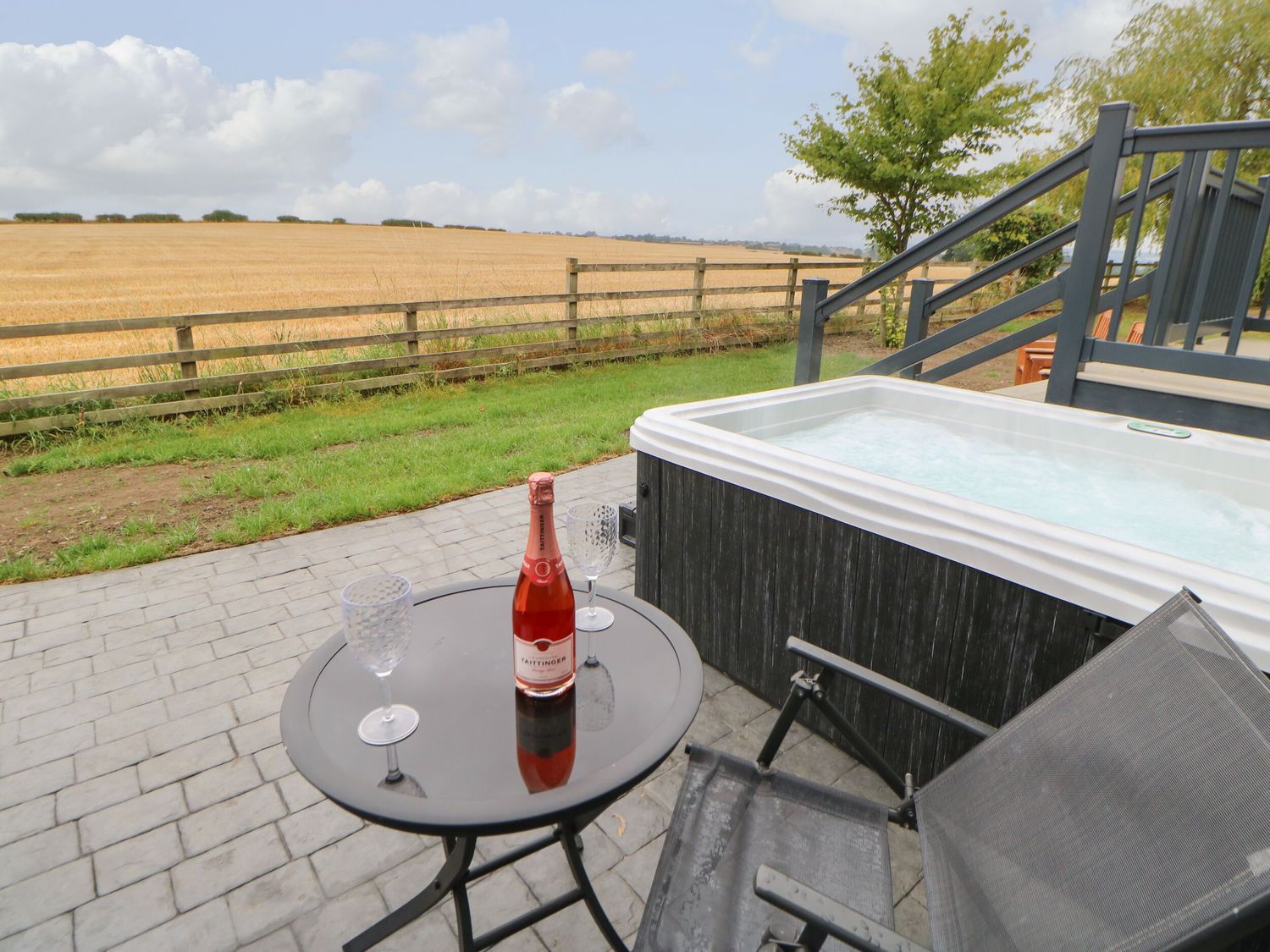Bowes Hideaway, is near Eppleby, Durham. One-bedroom lodge, ideal for couples. Hot tub. Rural views.