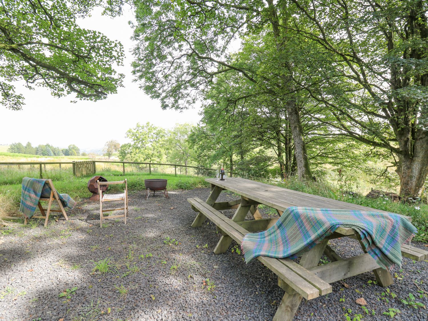 Nanthir nearby Rhayader, Powys. Set in spacious grounds. Over three floors. Five bedrooms & hot tub.