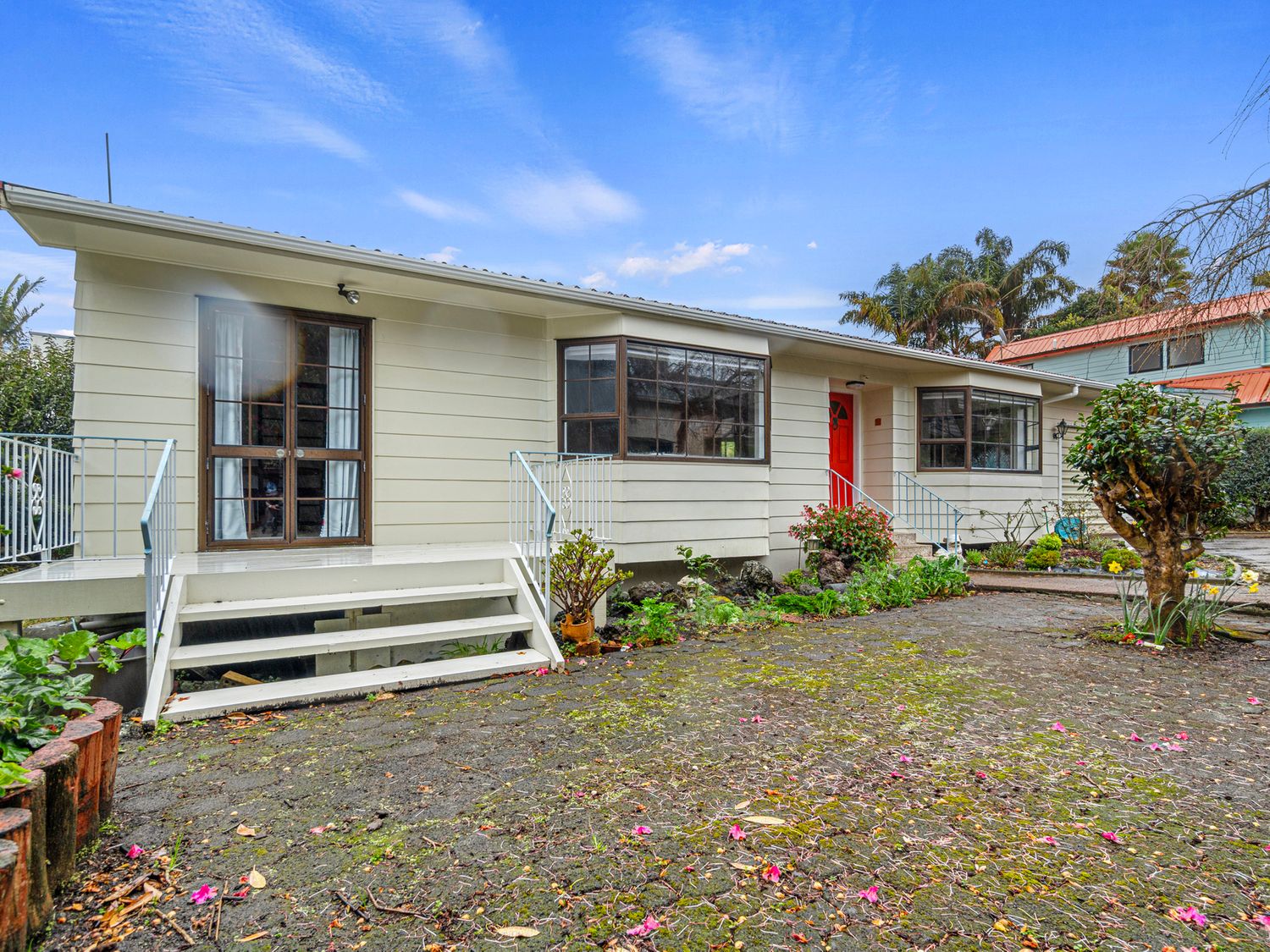 Central Comforts - Mount Eden Holiday Home                     photo 21
