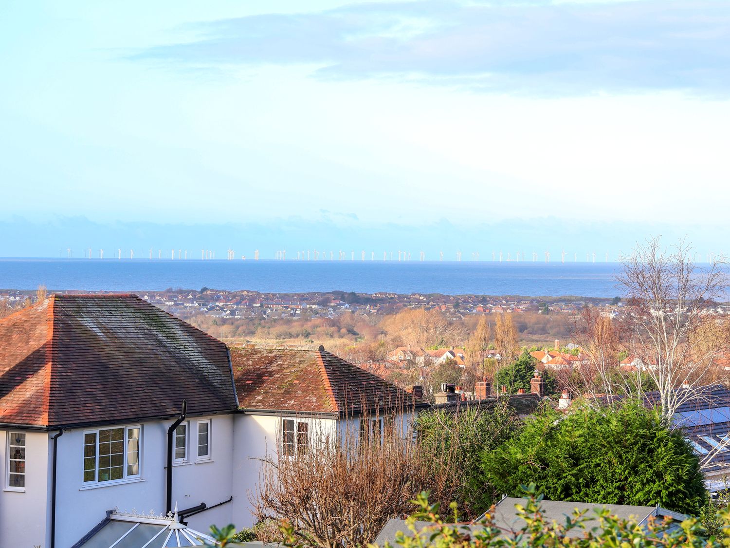 Awel Y Mor, Prestatyn, Denbighshire, Wales. Smart TV. Electric fire. Sea views. Games console. WiFi.