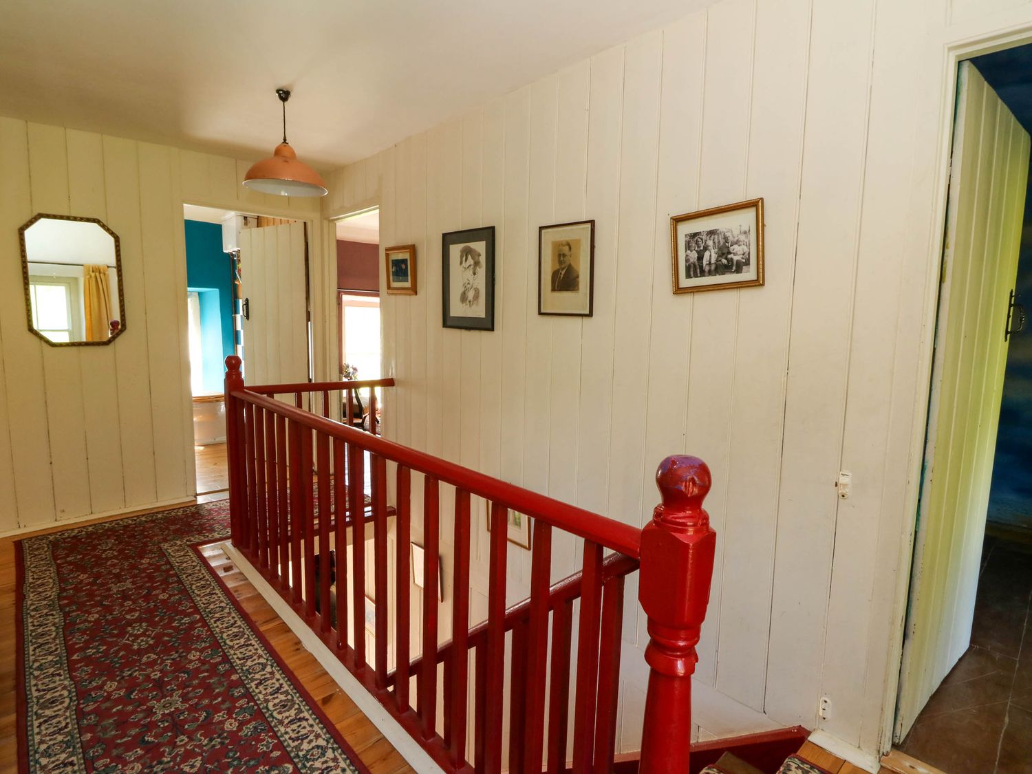 Victorian Farmhouse, Llanybydder