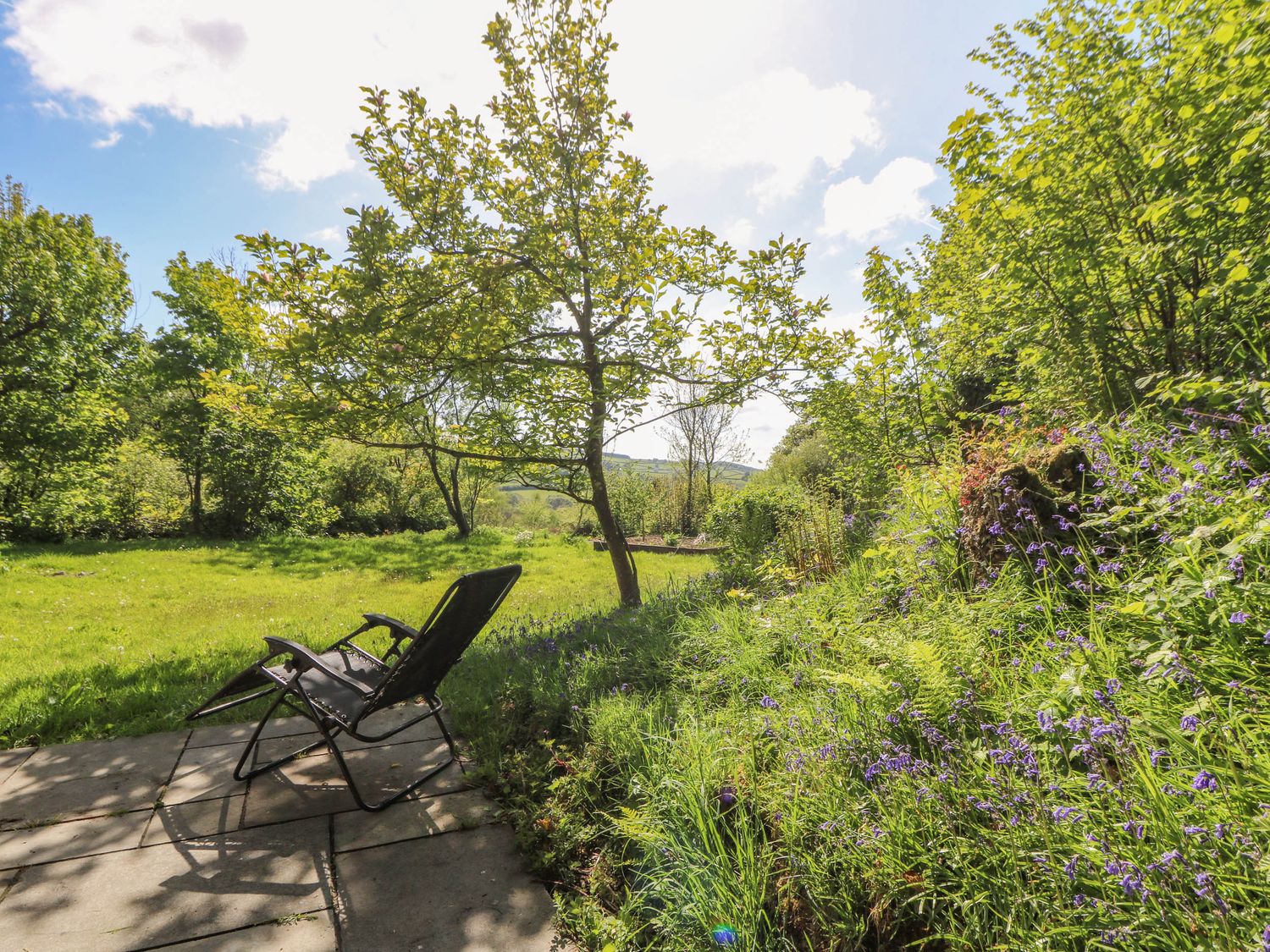 Victorian Farmhouse, Llanybydder