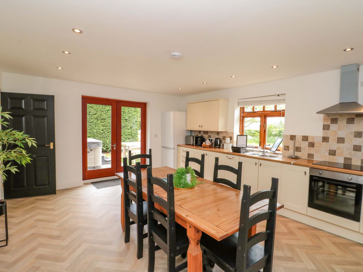 Kittiwake Flamborough, East Riding of Yorkshire. Close to amenities and a beach. Pet-friendly.