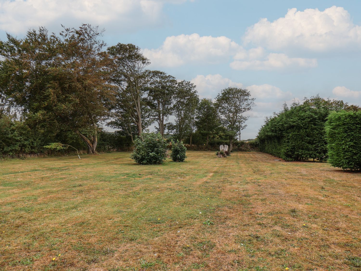 Kittiwake Flamborough, East Riding of Yorkshire. Close to amenities and a beach. Pet-friendly.