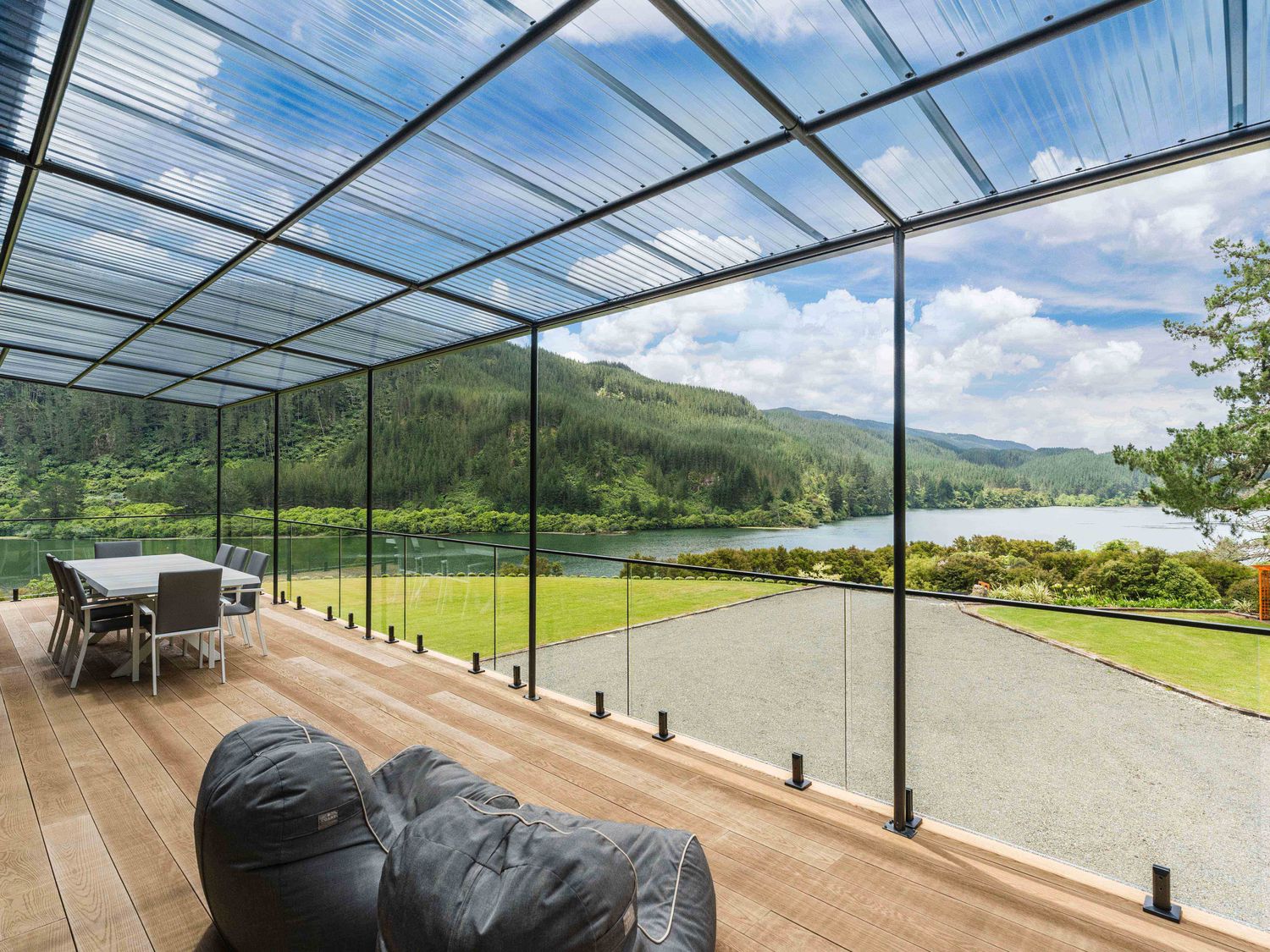 Lakeview Oasis - Lake Whakamaru Retreat                     photo 2
