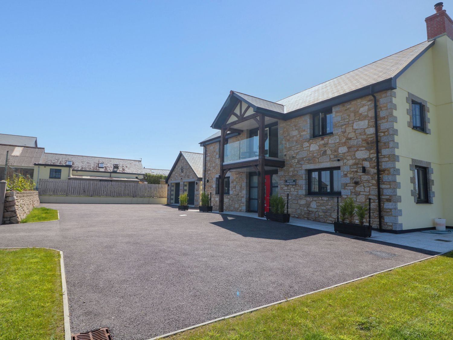 Boquio Farmhouse, Helston