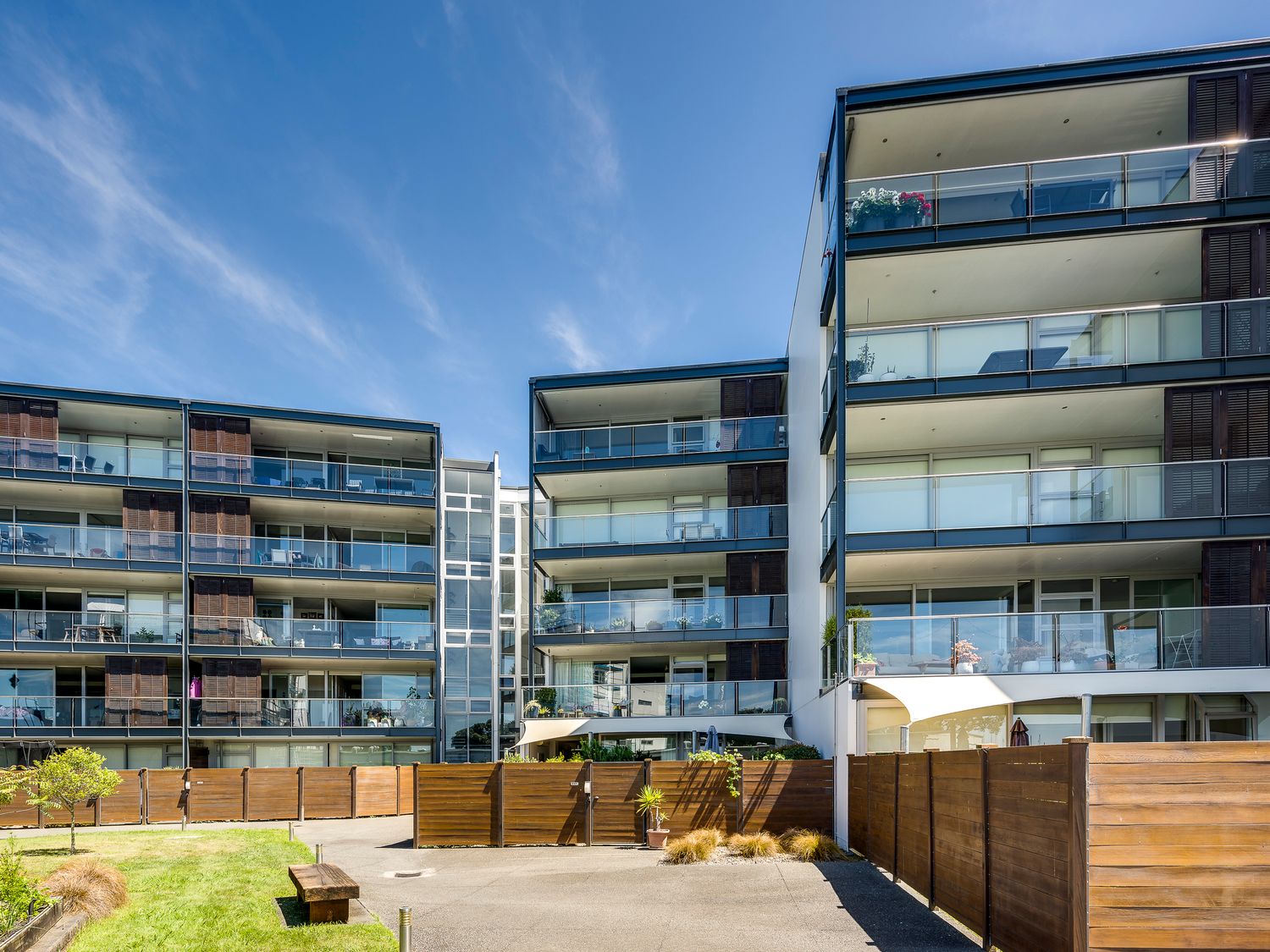 The Bay Bach - Napier Holiday Apartment                     photo 2