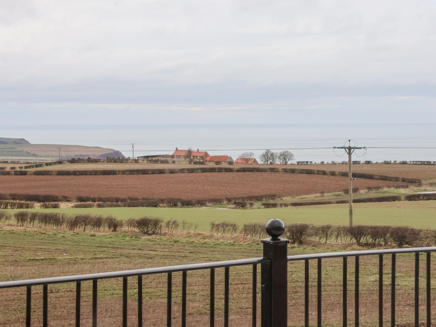 The Old Guard House in Goldsborough, Whitby. Farmland and sea views. North York Moors National Park.