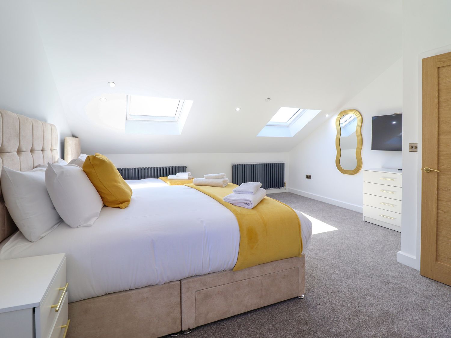 Blackrock Gem, Morfa Bychan