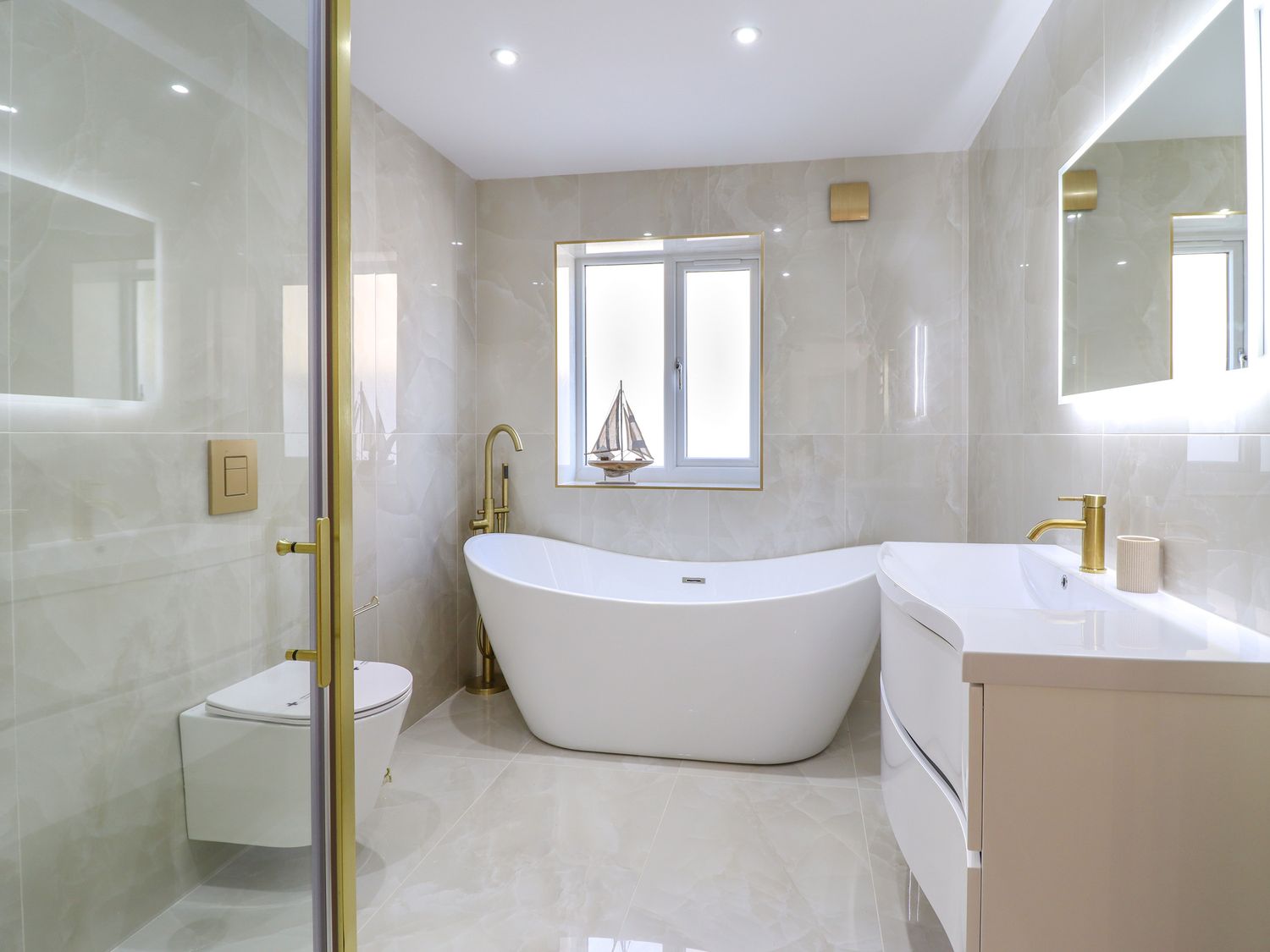 Blackrock Gem, Morfa Bychan
