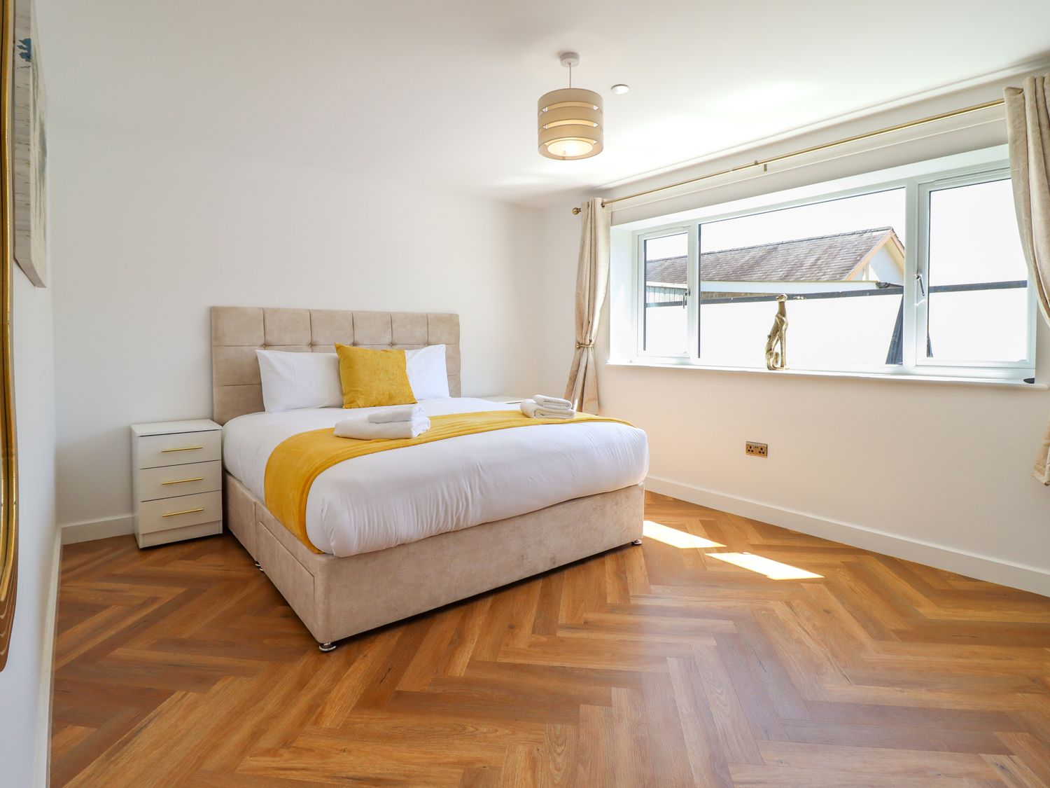 Blackrock Gem, Morfa Bychan