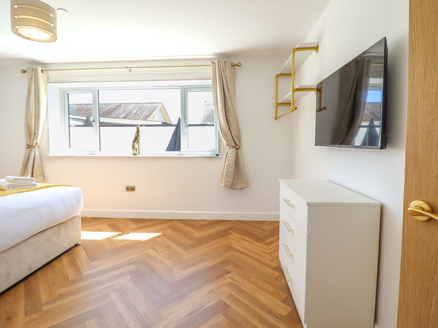 Blackrock Gem, Morfa Bychan