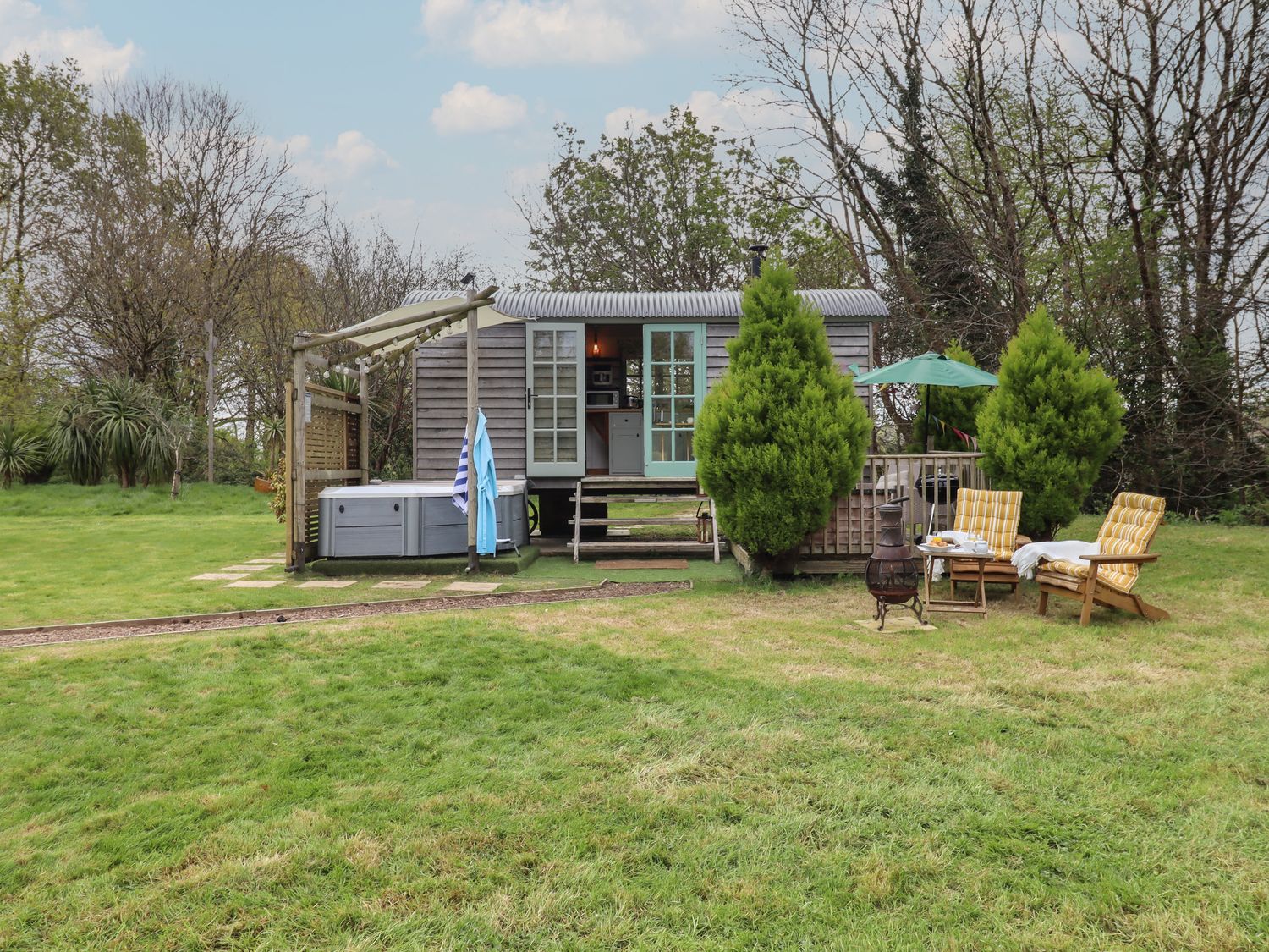 Burr 1 Shepherds Hut, Barnstaple