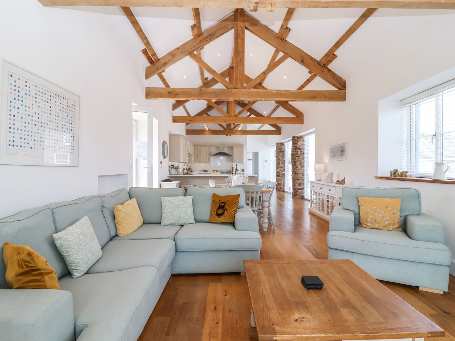 Old Orchard Barn, St. Mellion near St Dominick, Cornwall. In a AONB. Pet-friendly. Hot tub. Smart TV