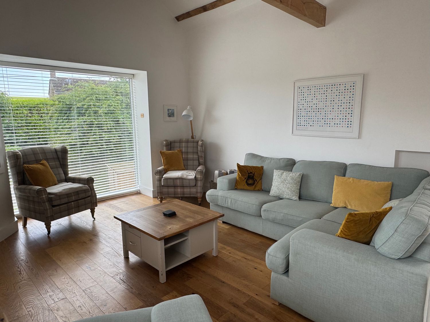 Old Orchard Barn, St. Mellion near St Dominick, Cornwall. In a AONB. Pet-friendly. Hot tub. Smart TV