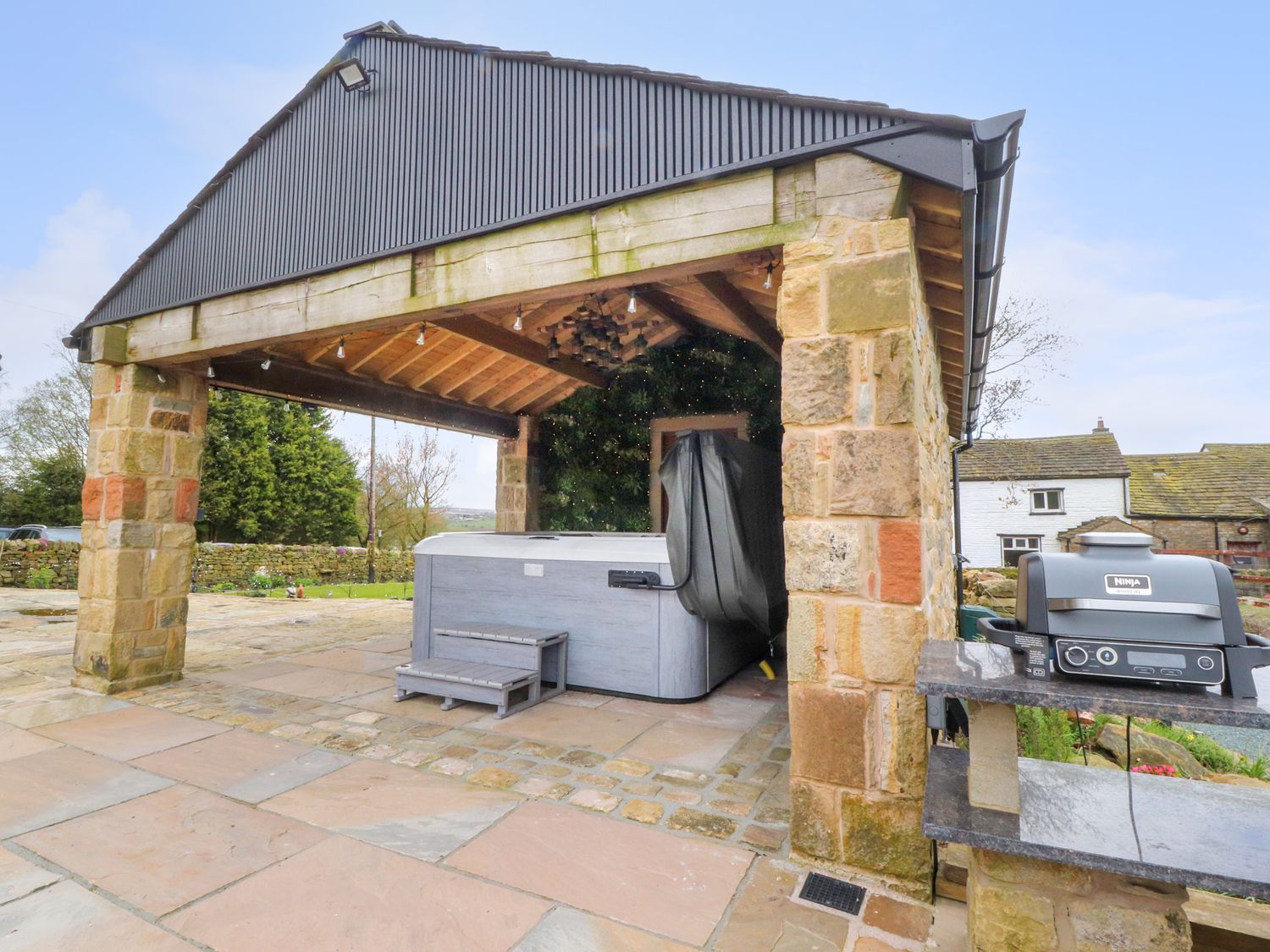 Meadow Top Farm Barn, Clitheroe