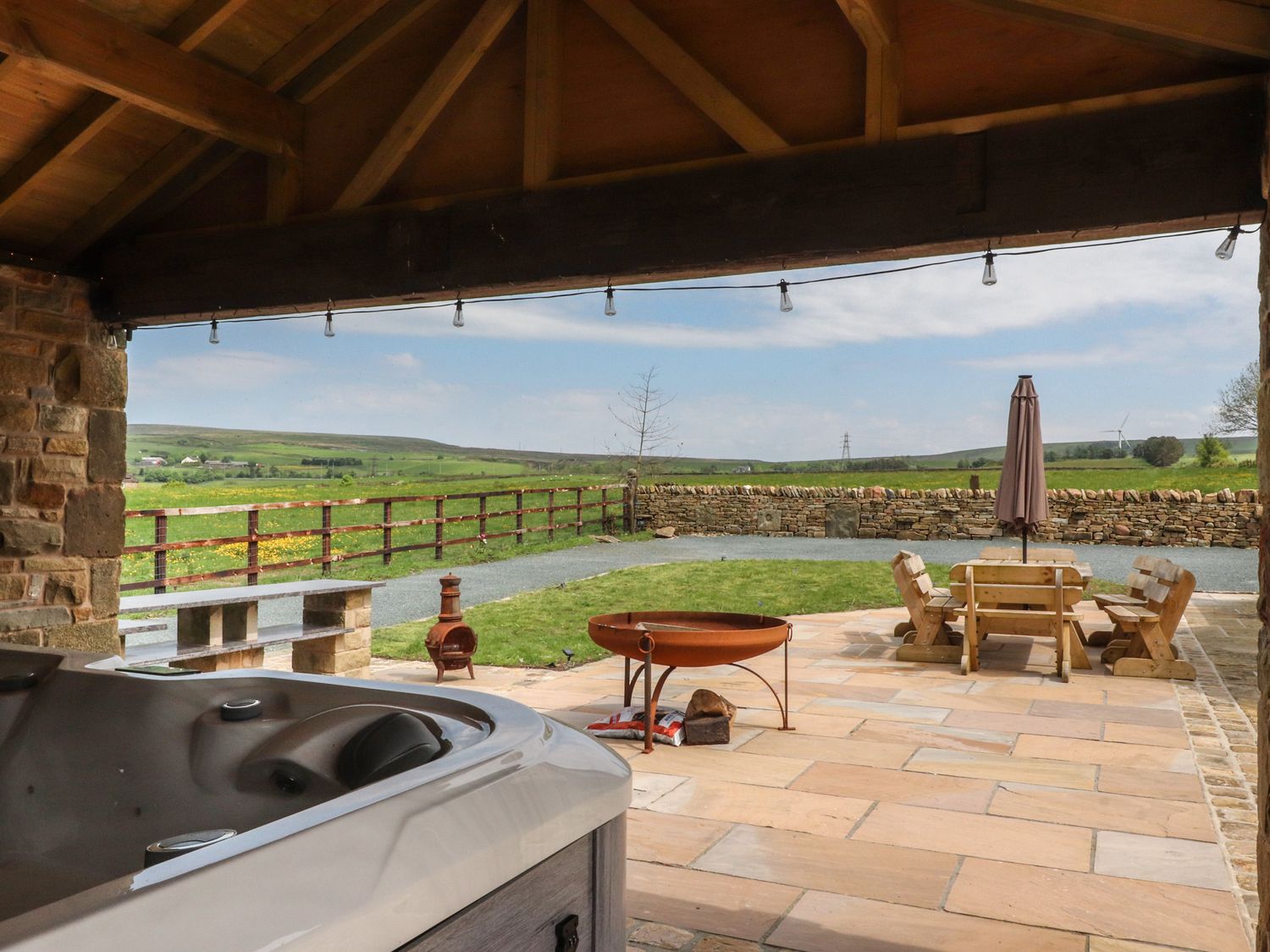 Meadow Top Farm Barn, Clitheroe