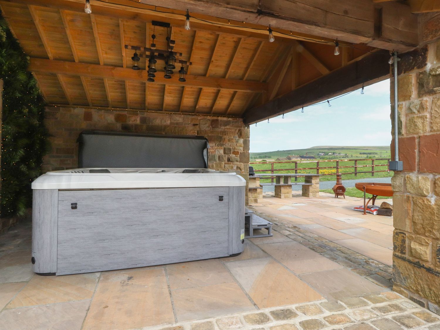 Meadow Top Farm Barn, Clitheroe