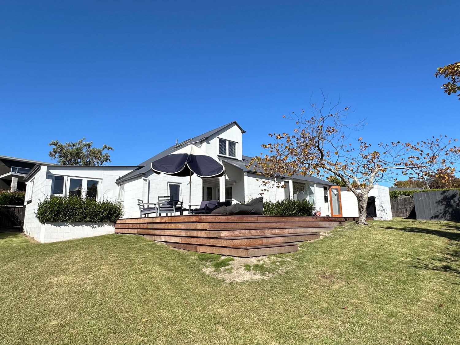 Sunset Sanctuary - Havelock North Holiday Home                     photo 30