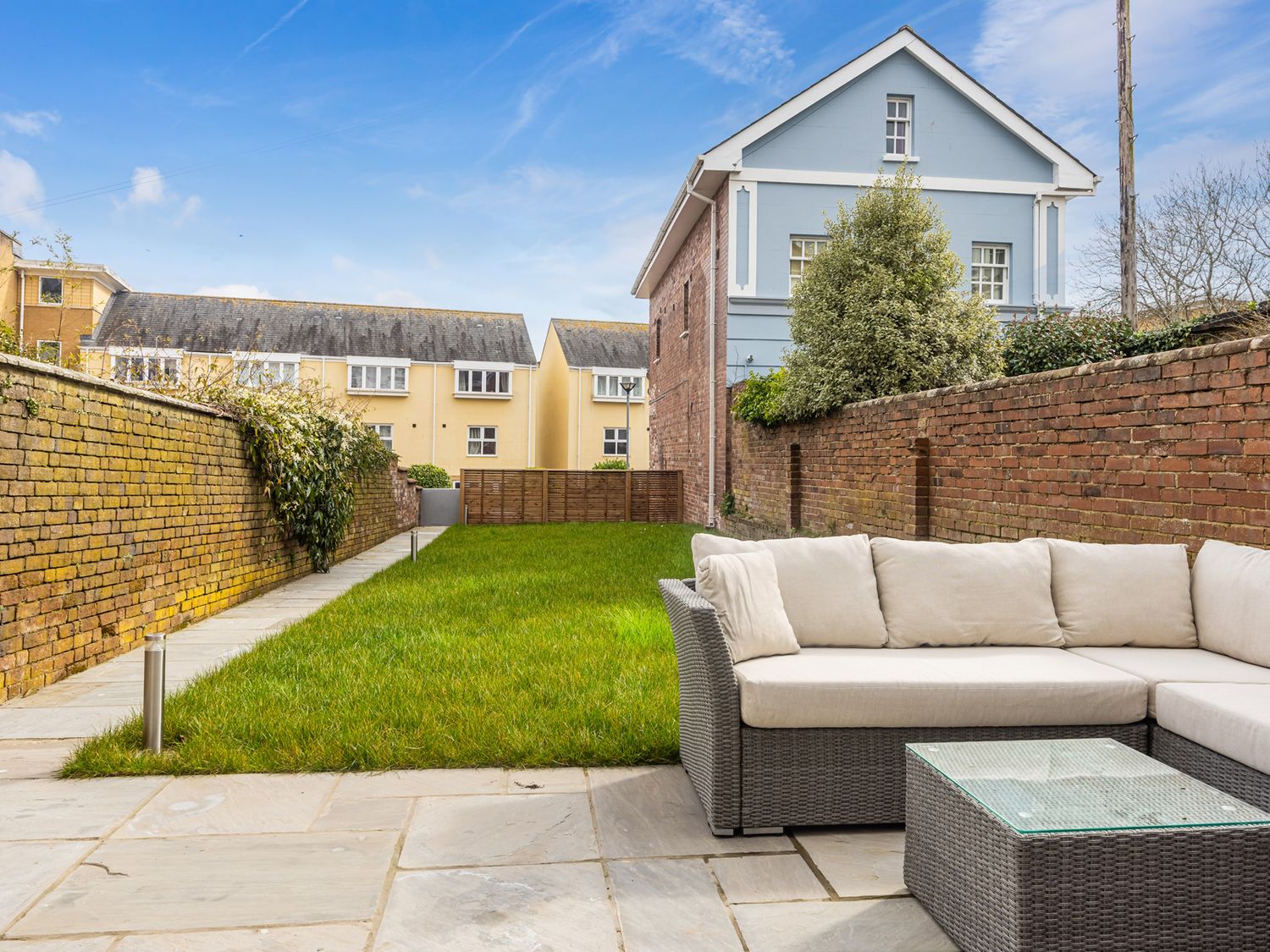 8 Richmond Road, Exeter