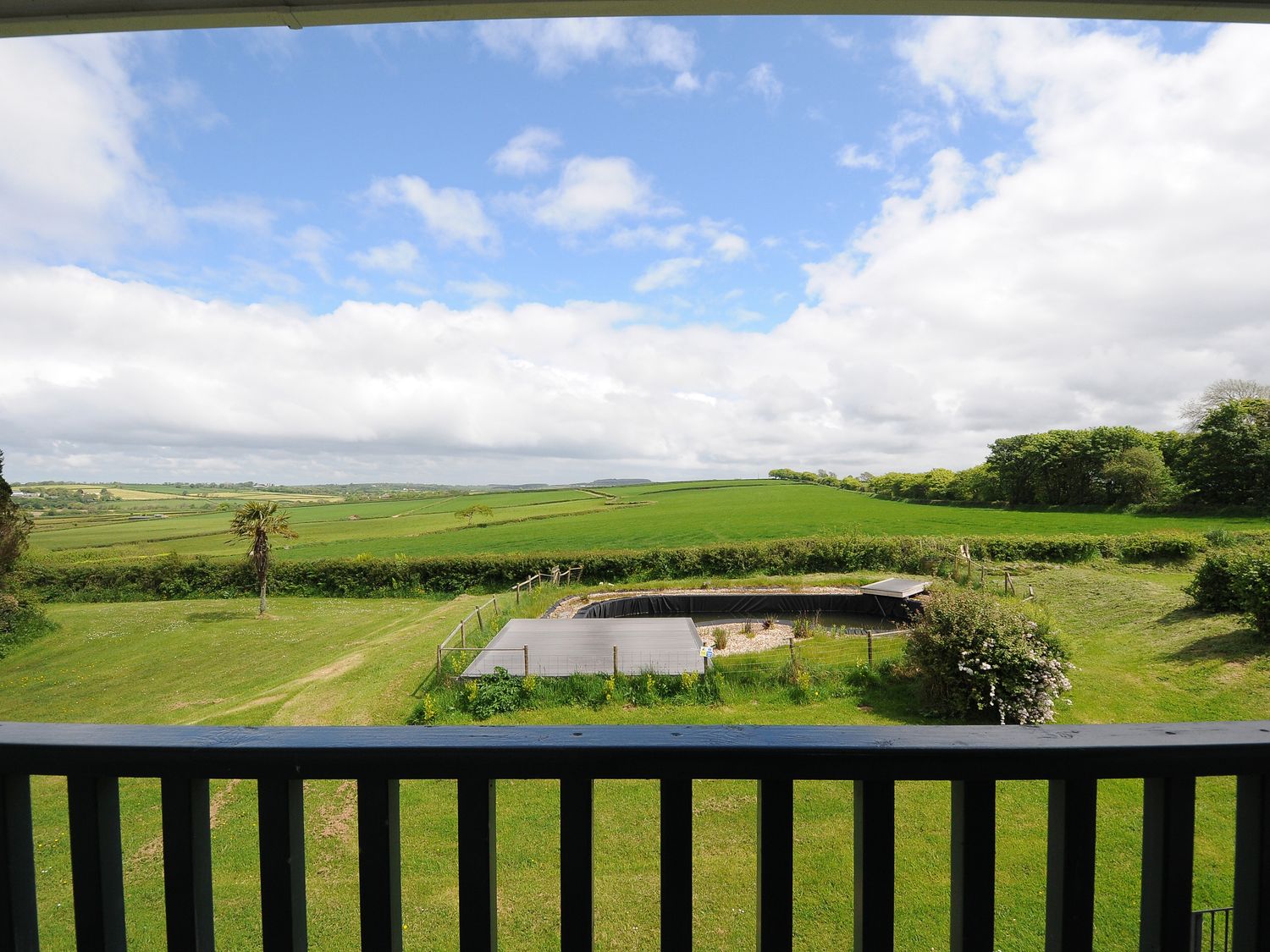 Hawthorn at Moorhead Country Holidays, Moorhead Farm, near Woolfardisworthy, Devon. Balcony. Beaches